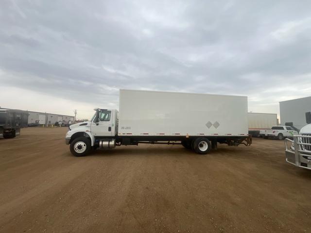 2019 International 4300 4x2