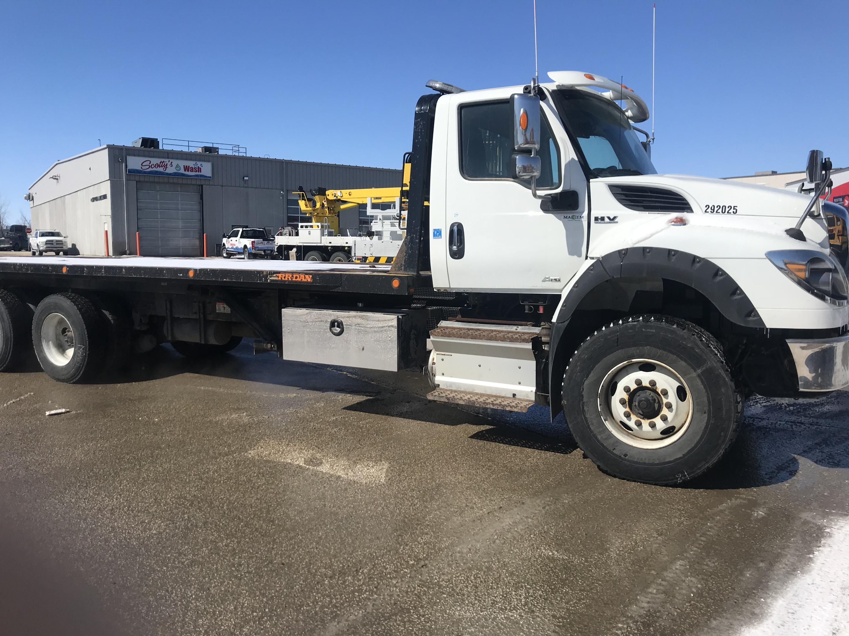 2019 International HV613 6x4