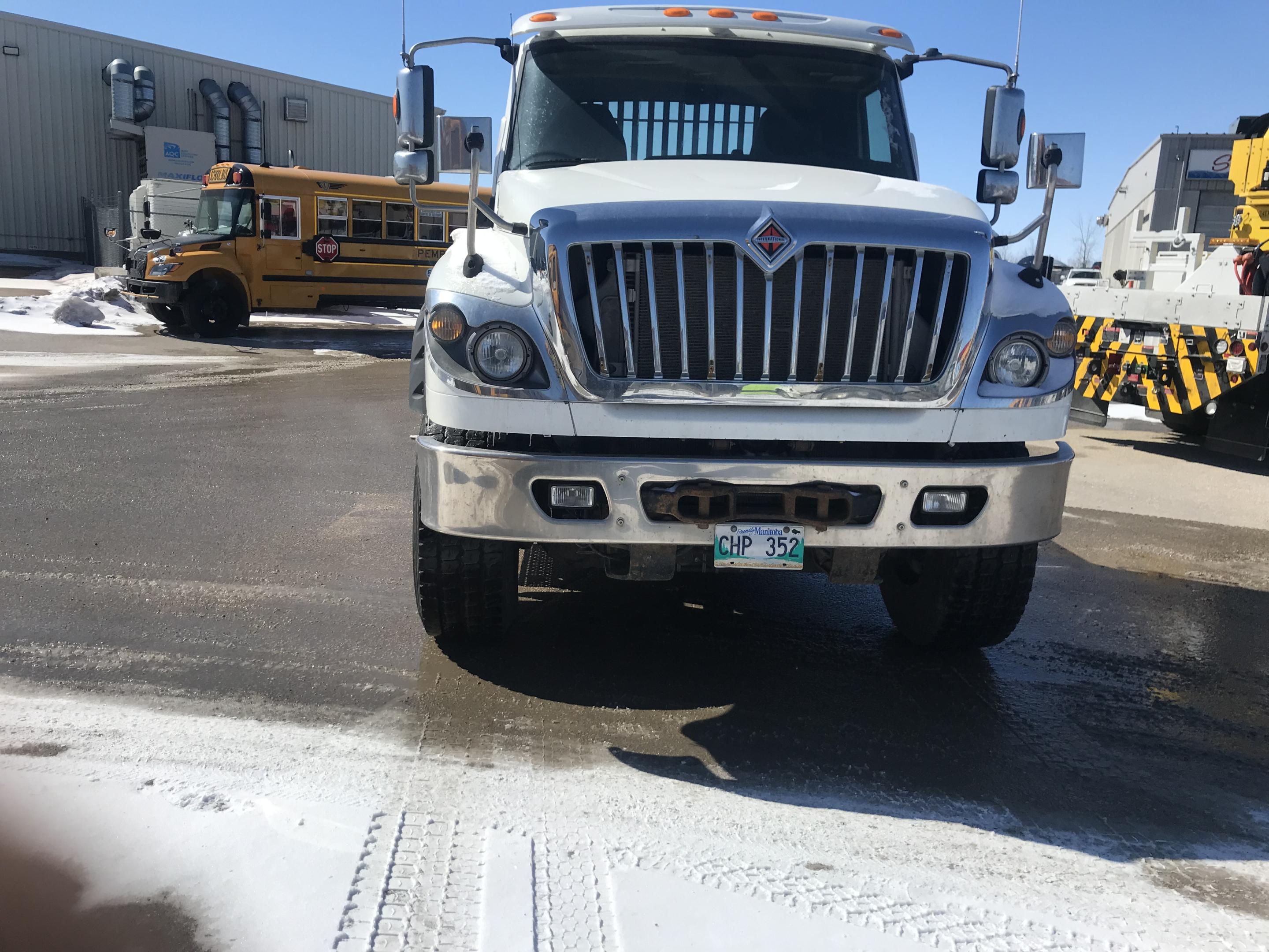 2019 International HV613 6x4