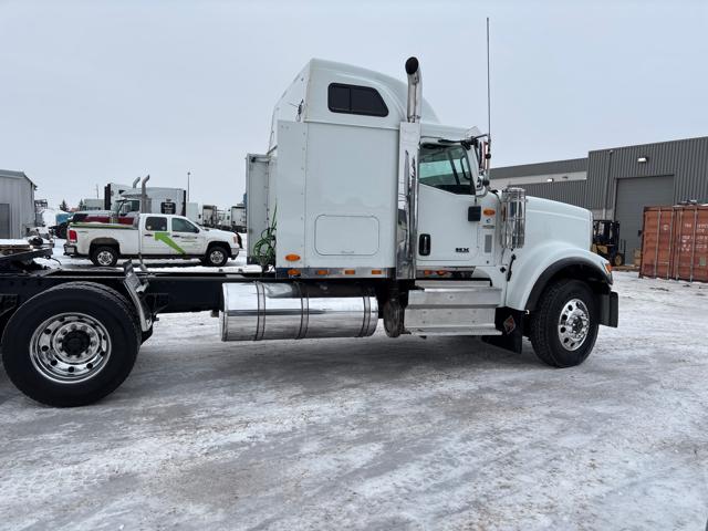 2019 International HX520 6X4