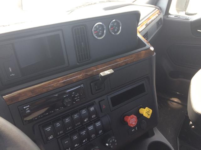 2019 International LT625 6X4