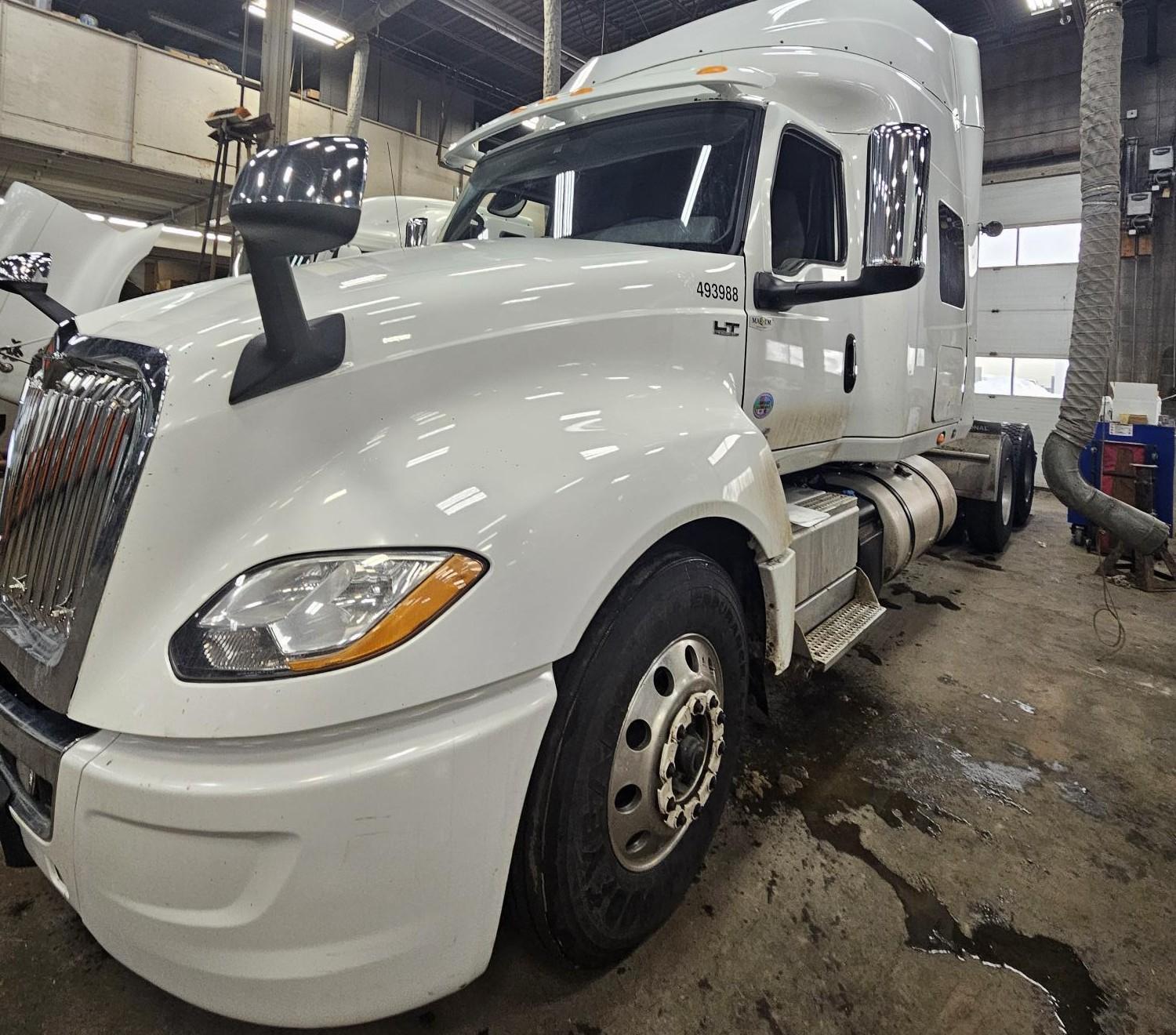 2019 International LT625 6X4