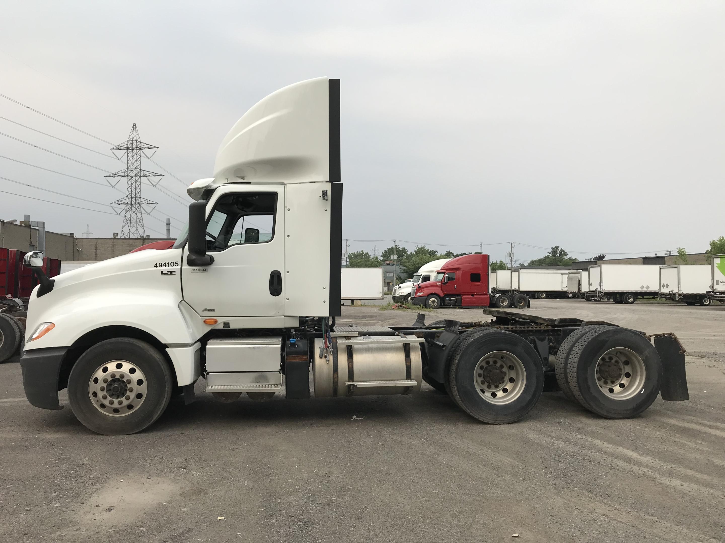 2019 International LT625 6X4