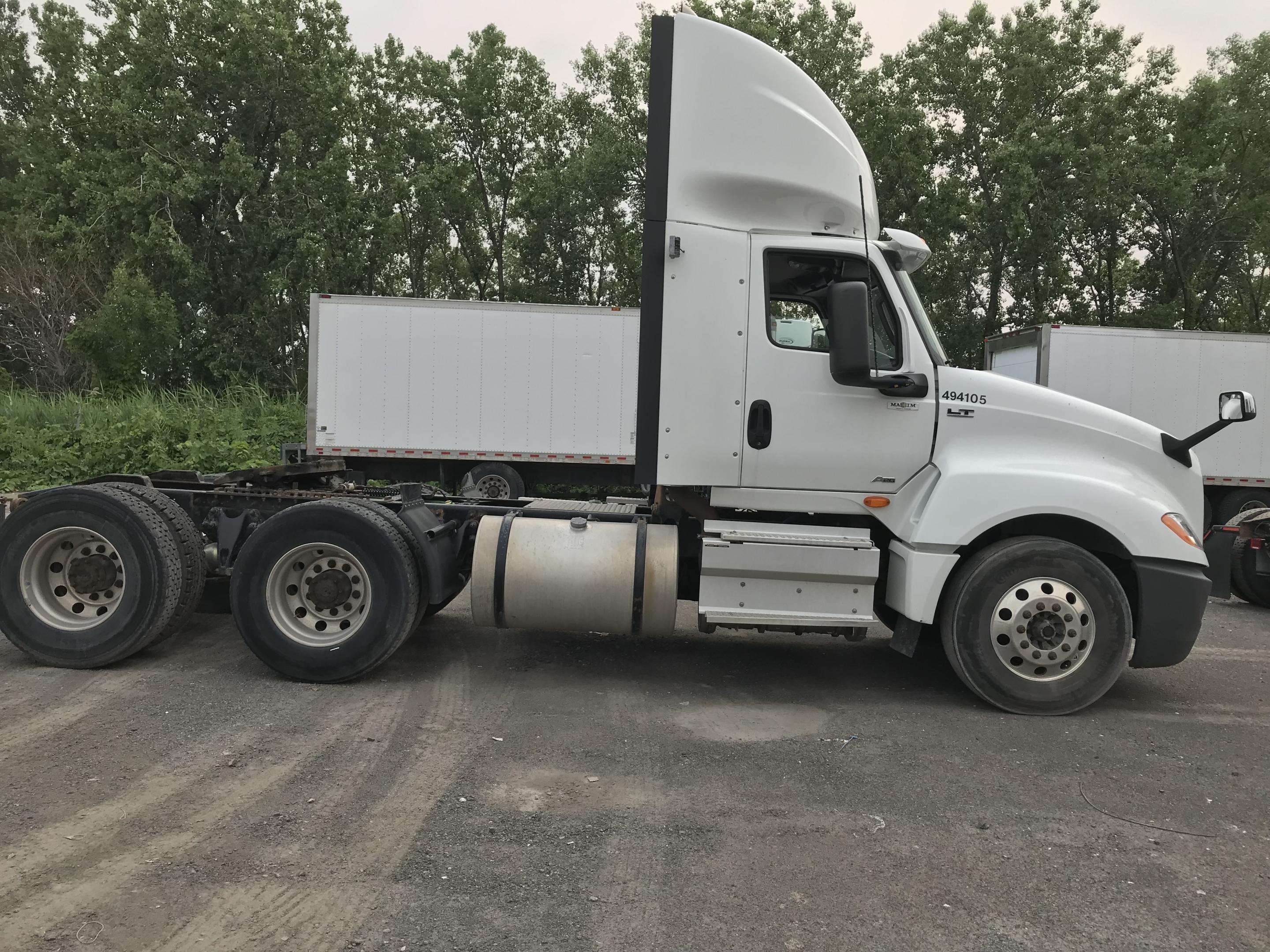 2019 International LT625 6X4