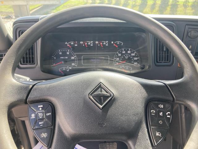 2019 International LT625 Daycab