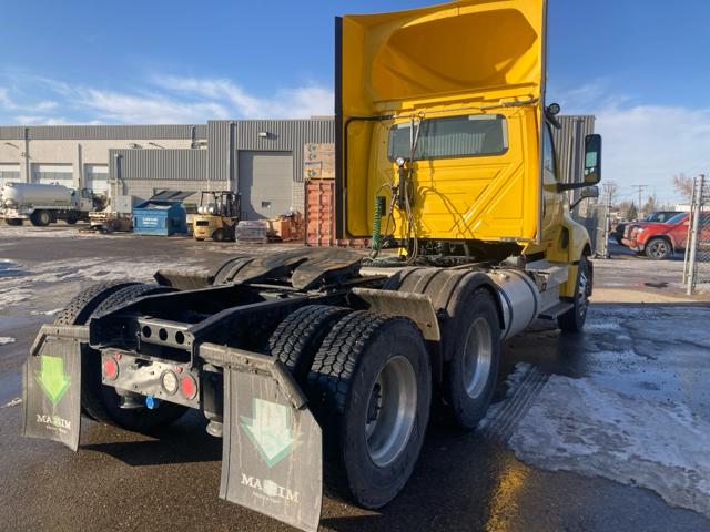 2019 International LT625 Daycab