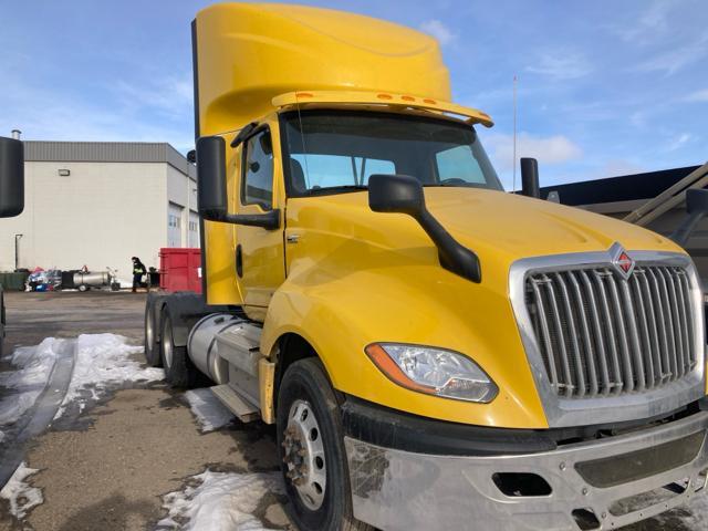 2019 International LT625 Daycab