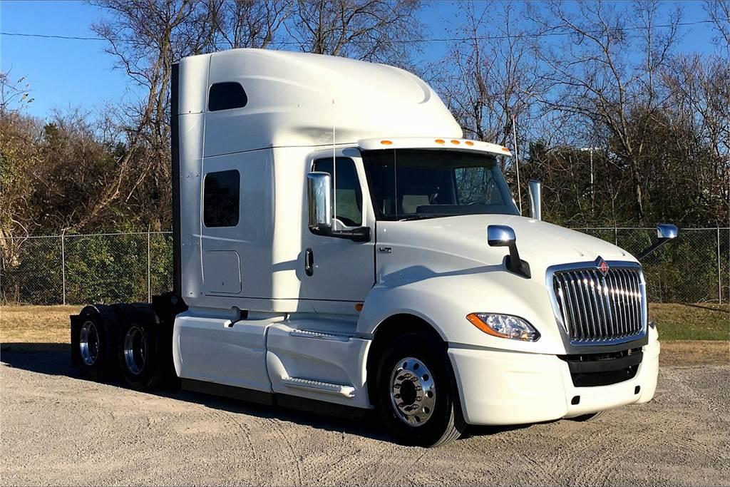 2019 International LT625 Sleeper