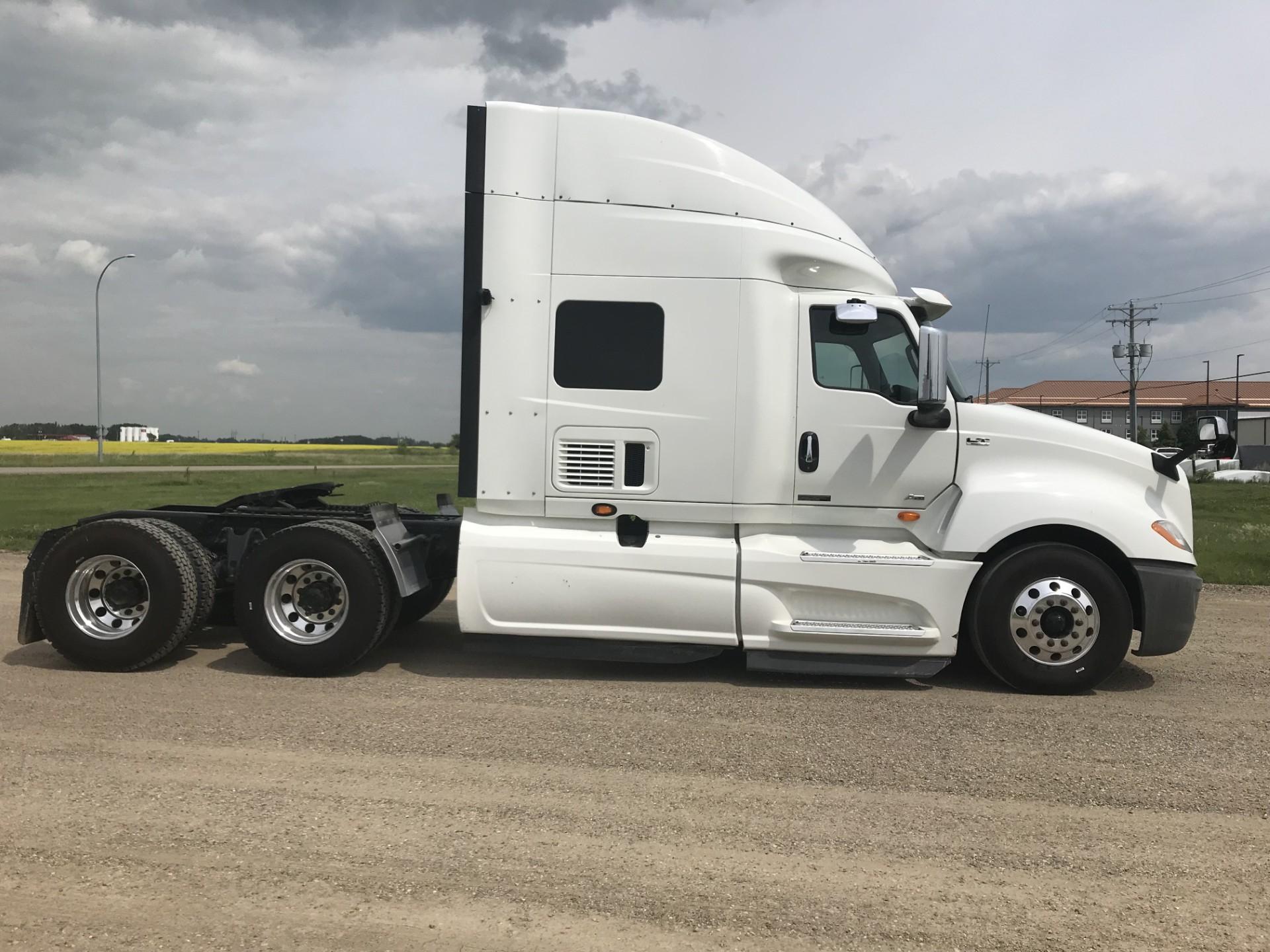 2019 International LT625 Sleeper