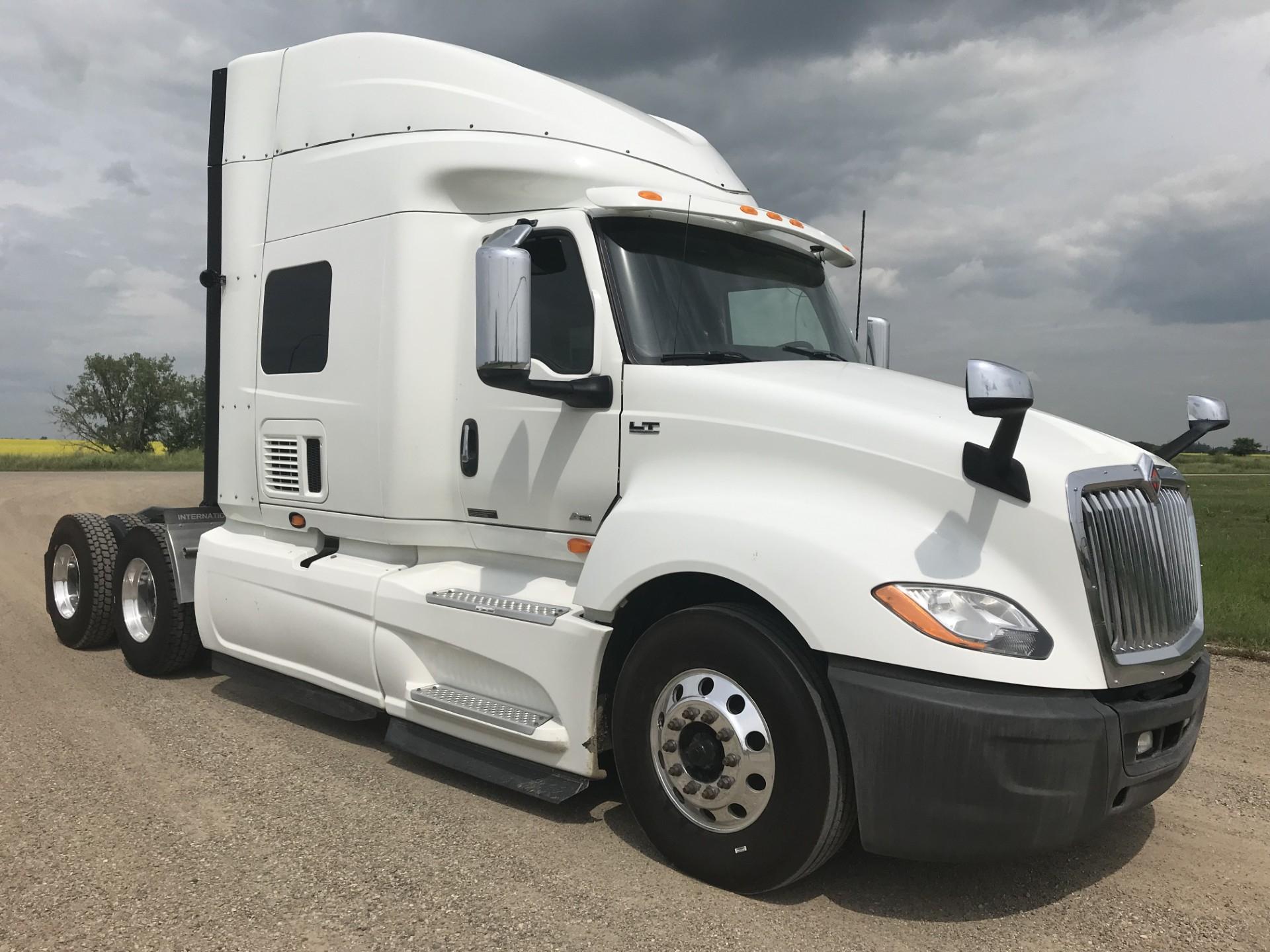 2019 International LT625 Sleeper