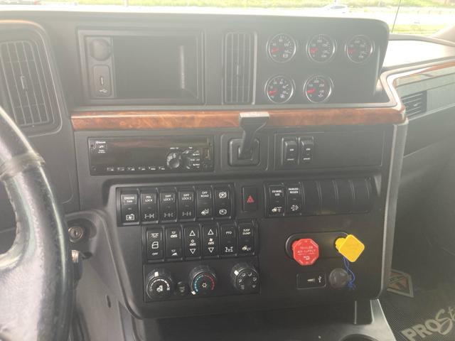 2019 International LT625 Sleeper