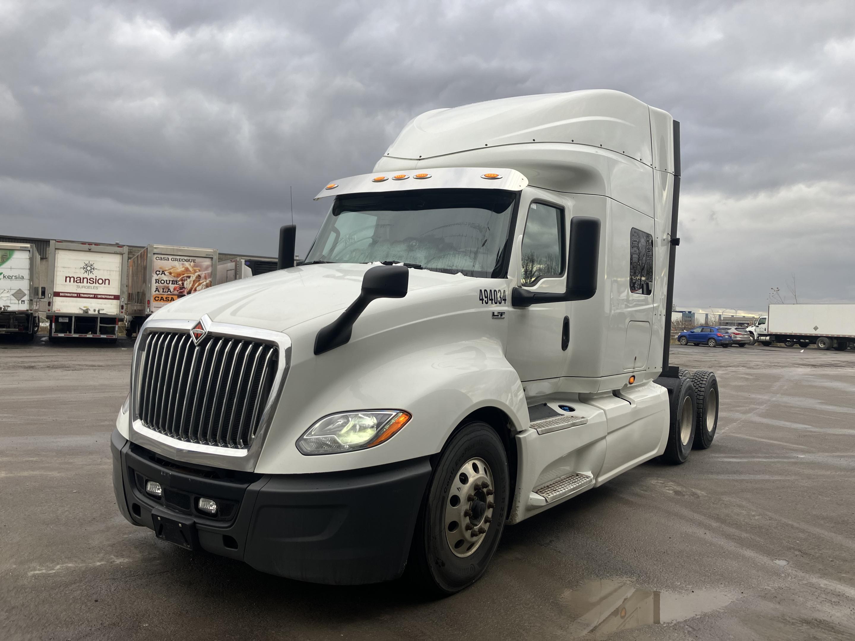 2019 International LT625 Sleeper