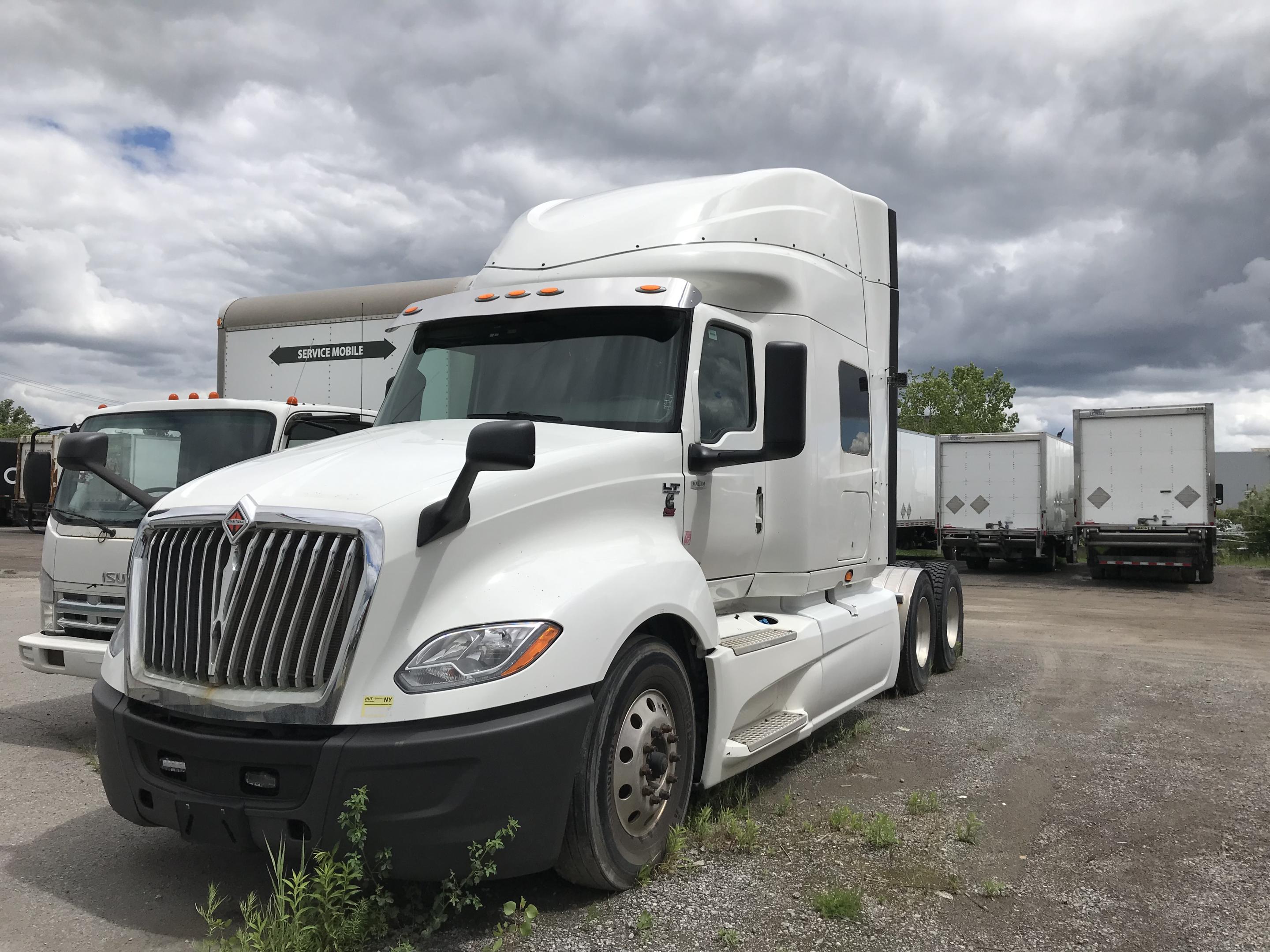 2019 International LT625 Sleeper