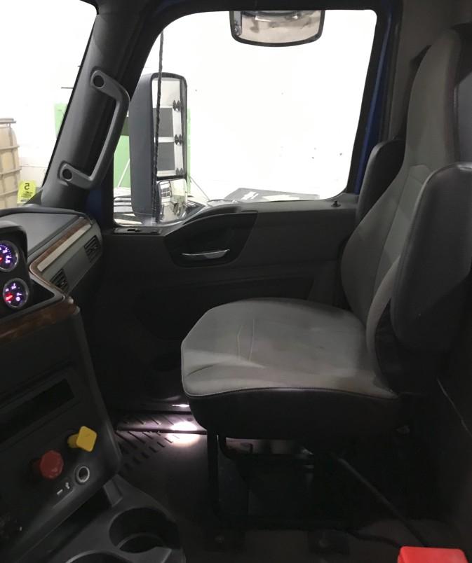 2020 International LT625 Daycab