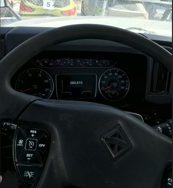 2020 International LT625 Daycab