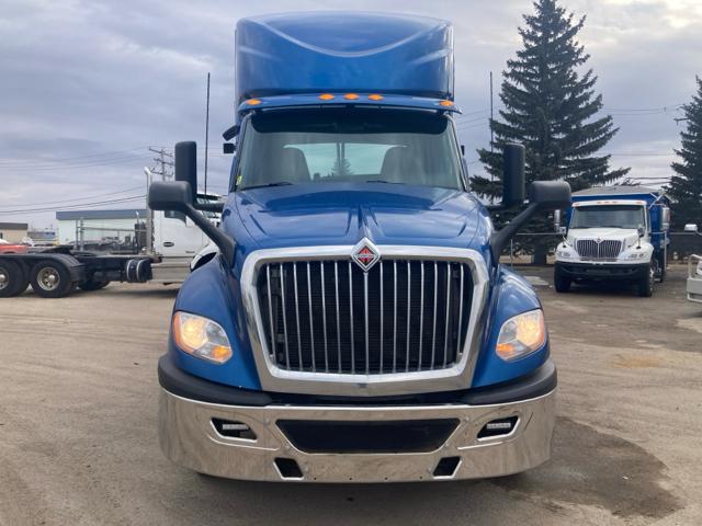2020 International LT625 Daycab