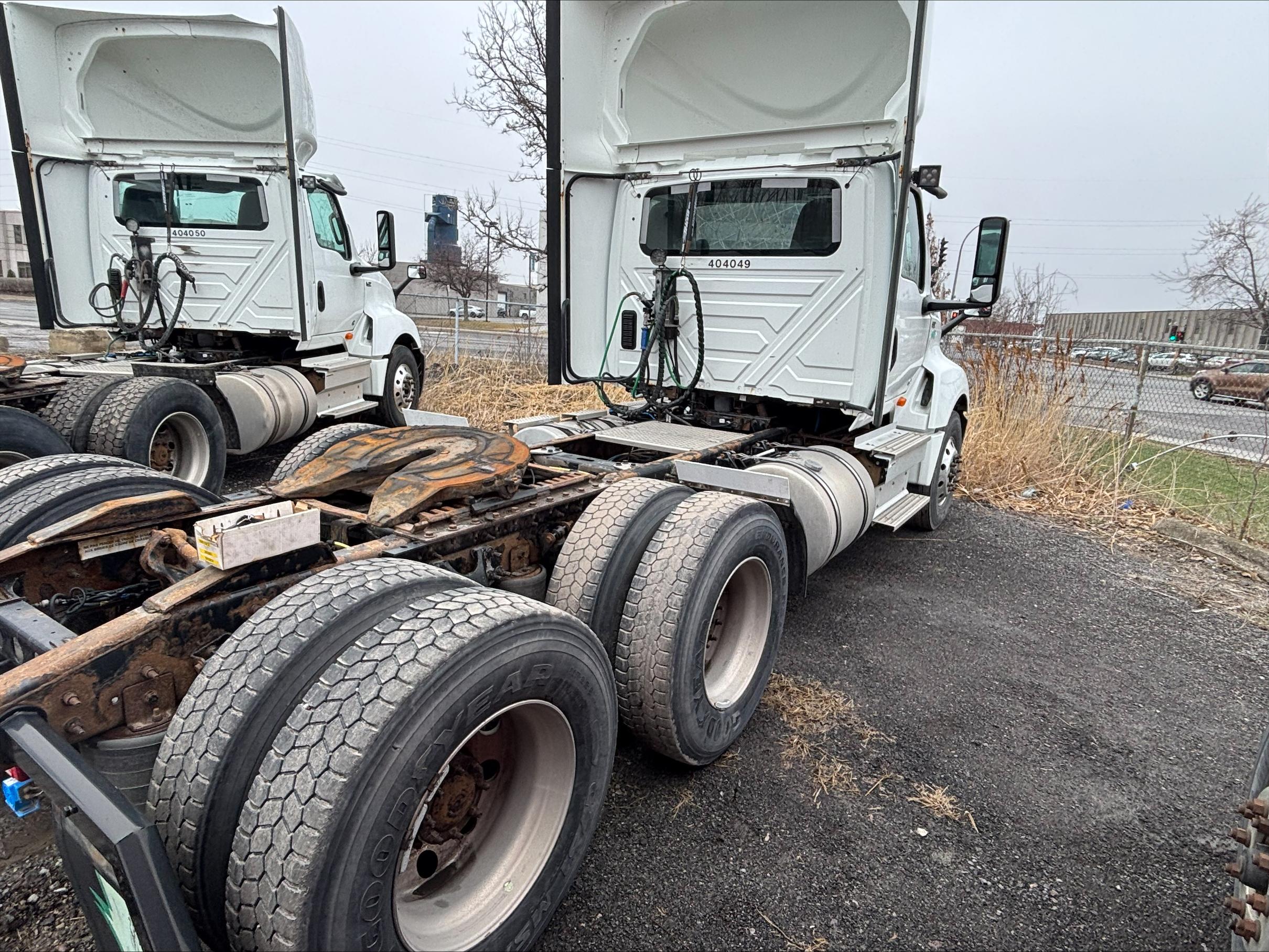 2020 International LT625 Daycab