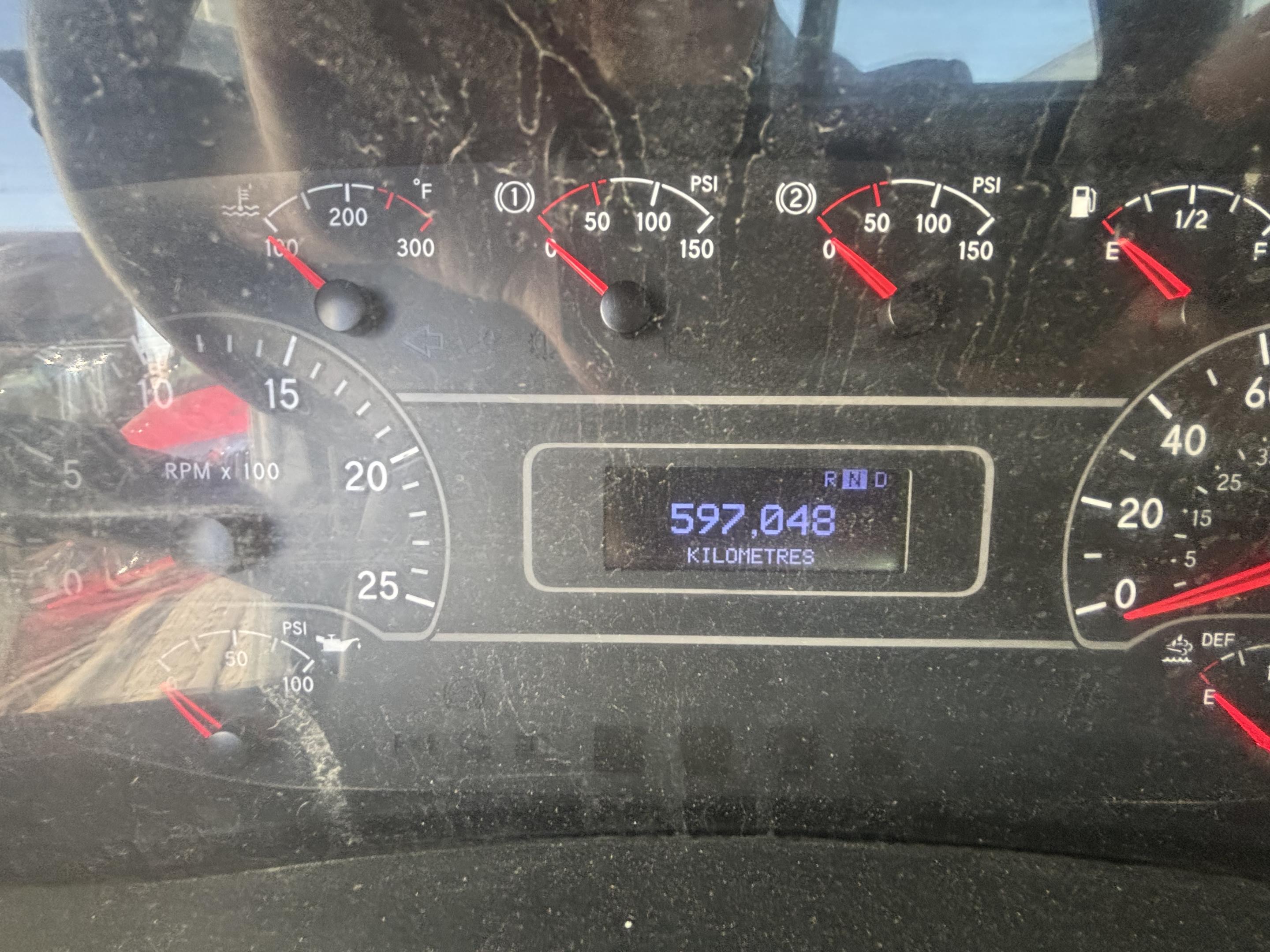2020 International LT625 Daycab
