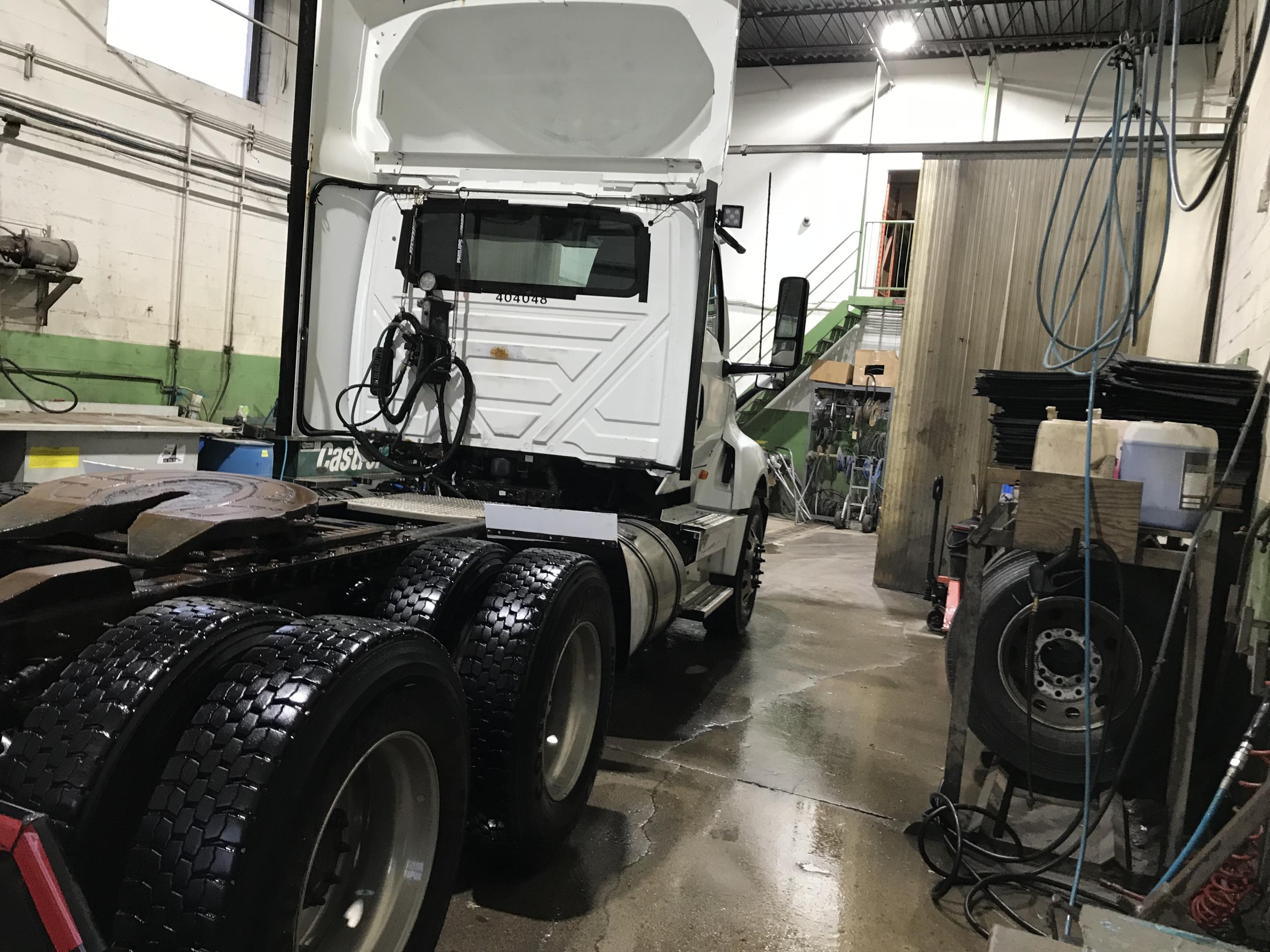 2020 International LT625 Daycab