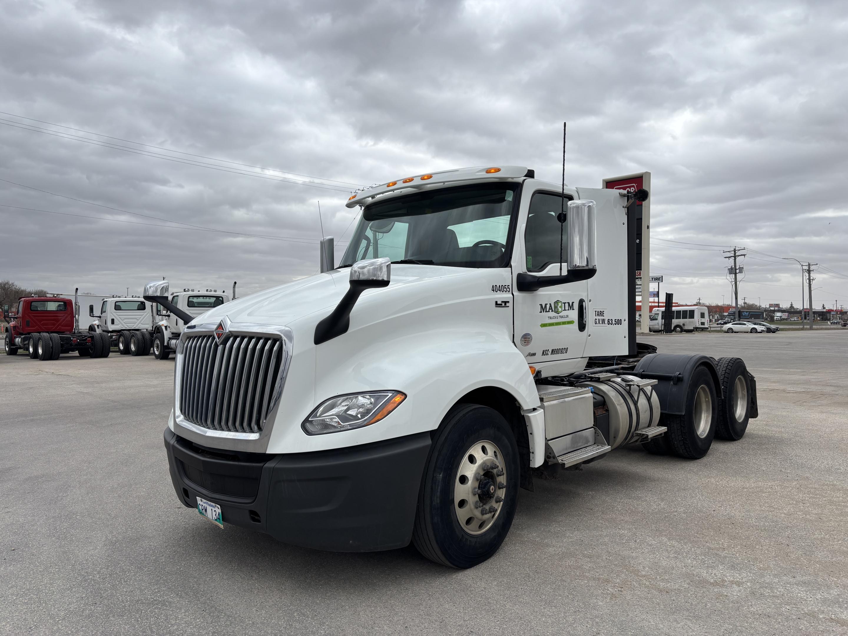 2020 International LT625 Daycab
