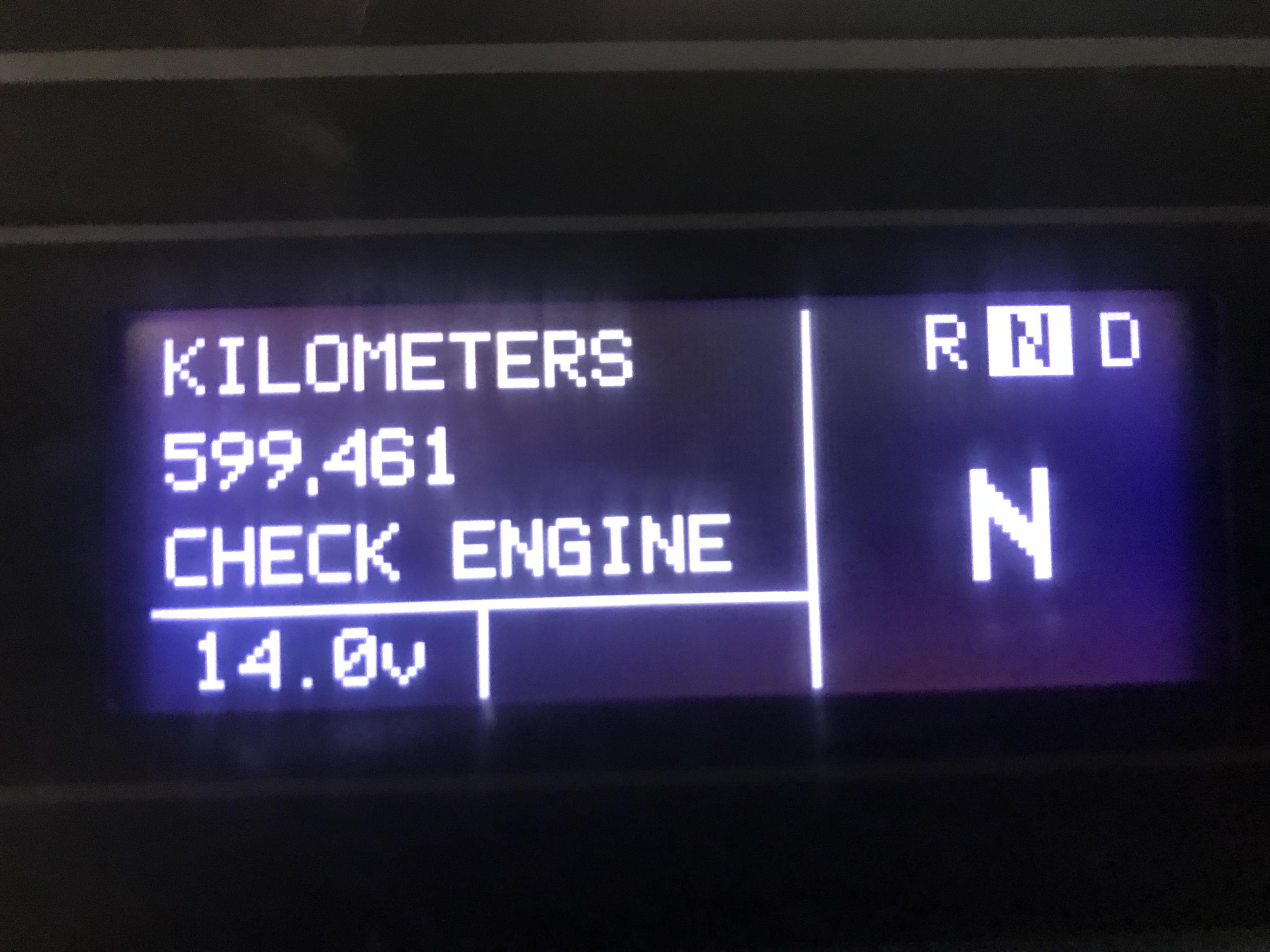 2020 International LT625 Daycab