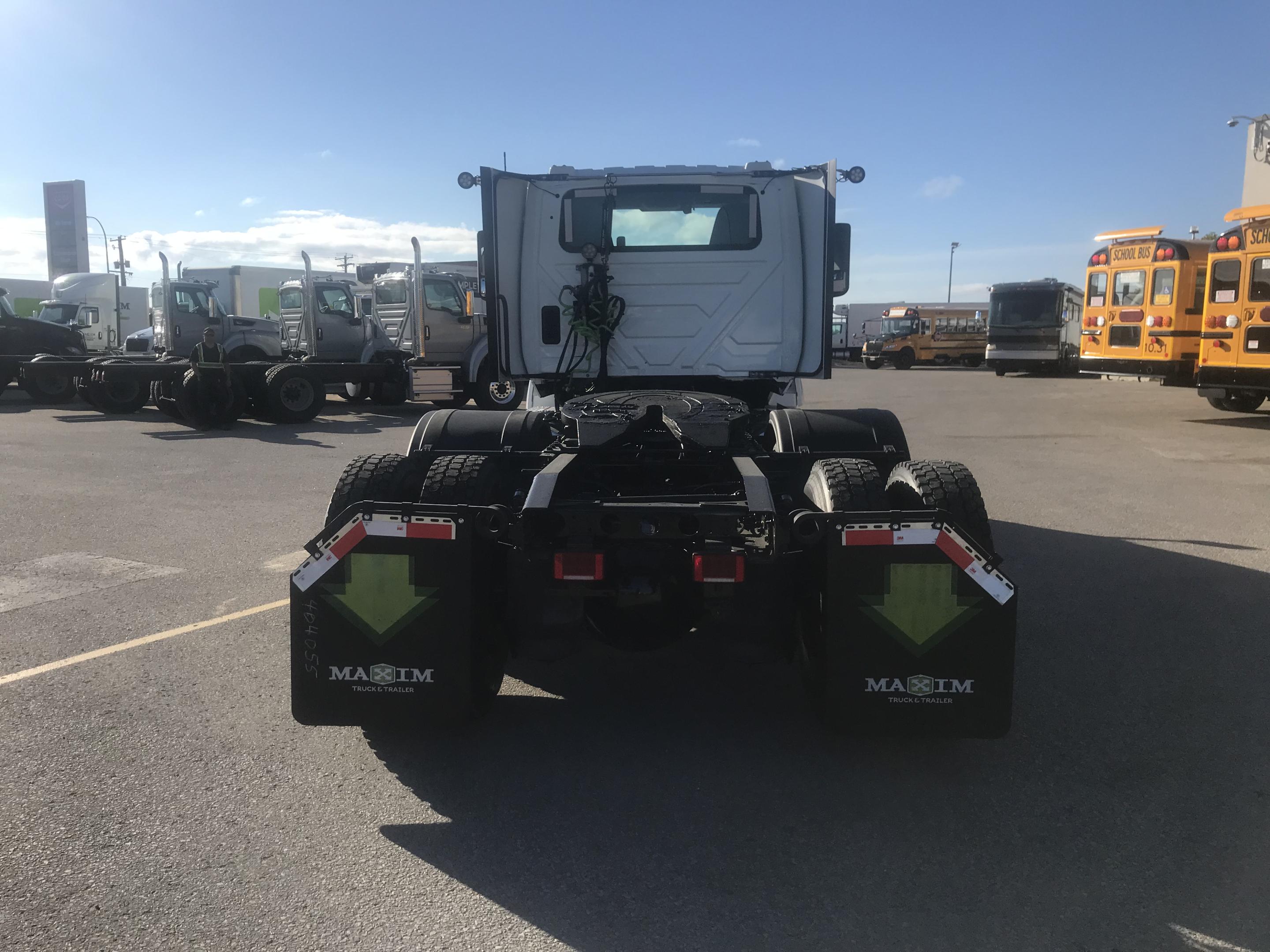 2020 International LT625 Daycab