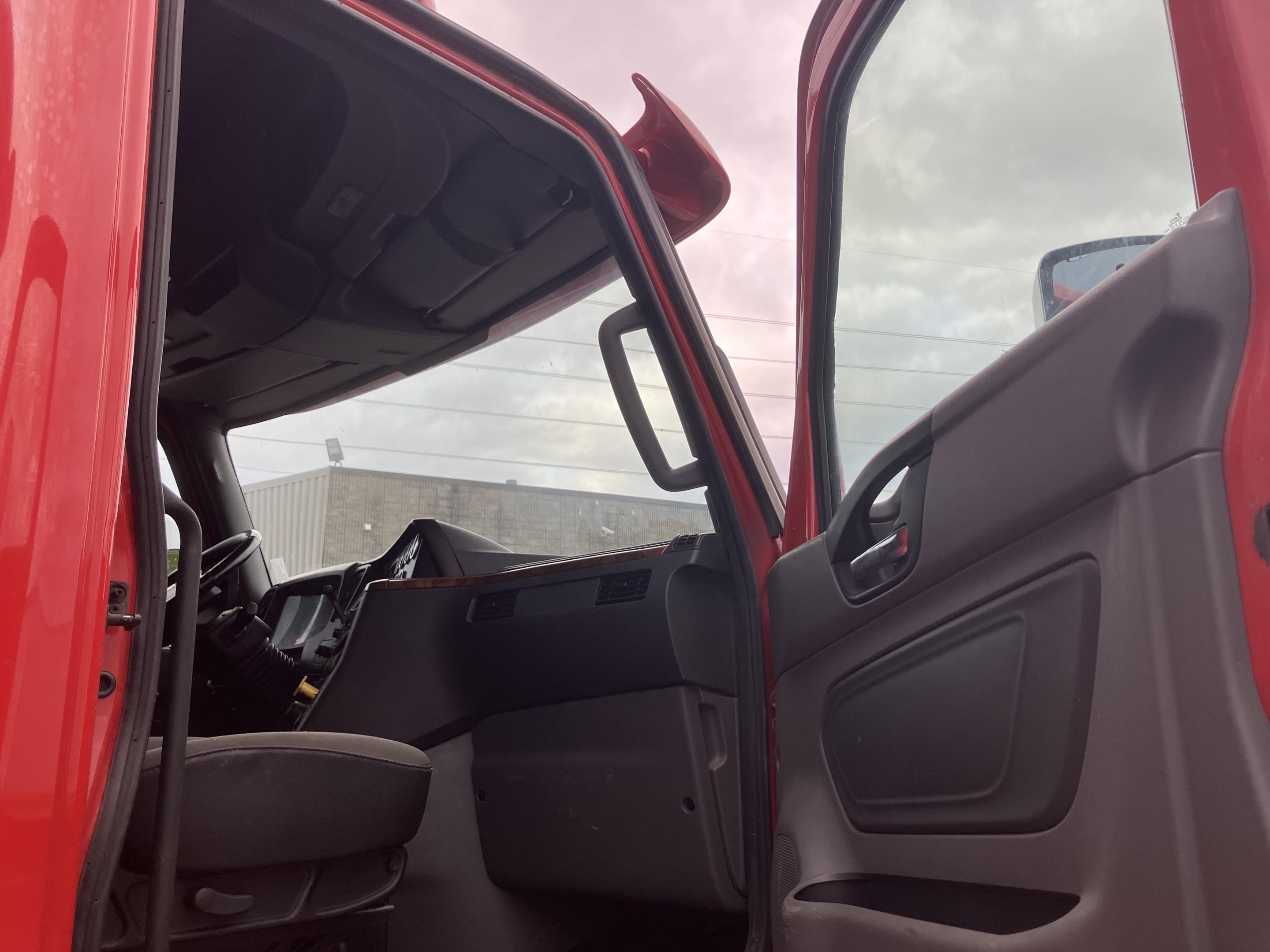 2020 International LT625 Sleeper