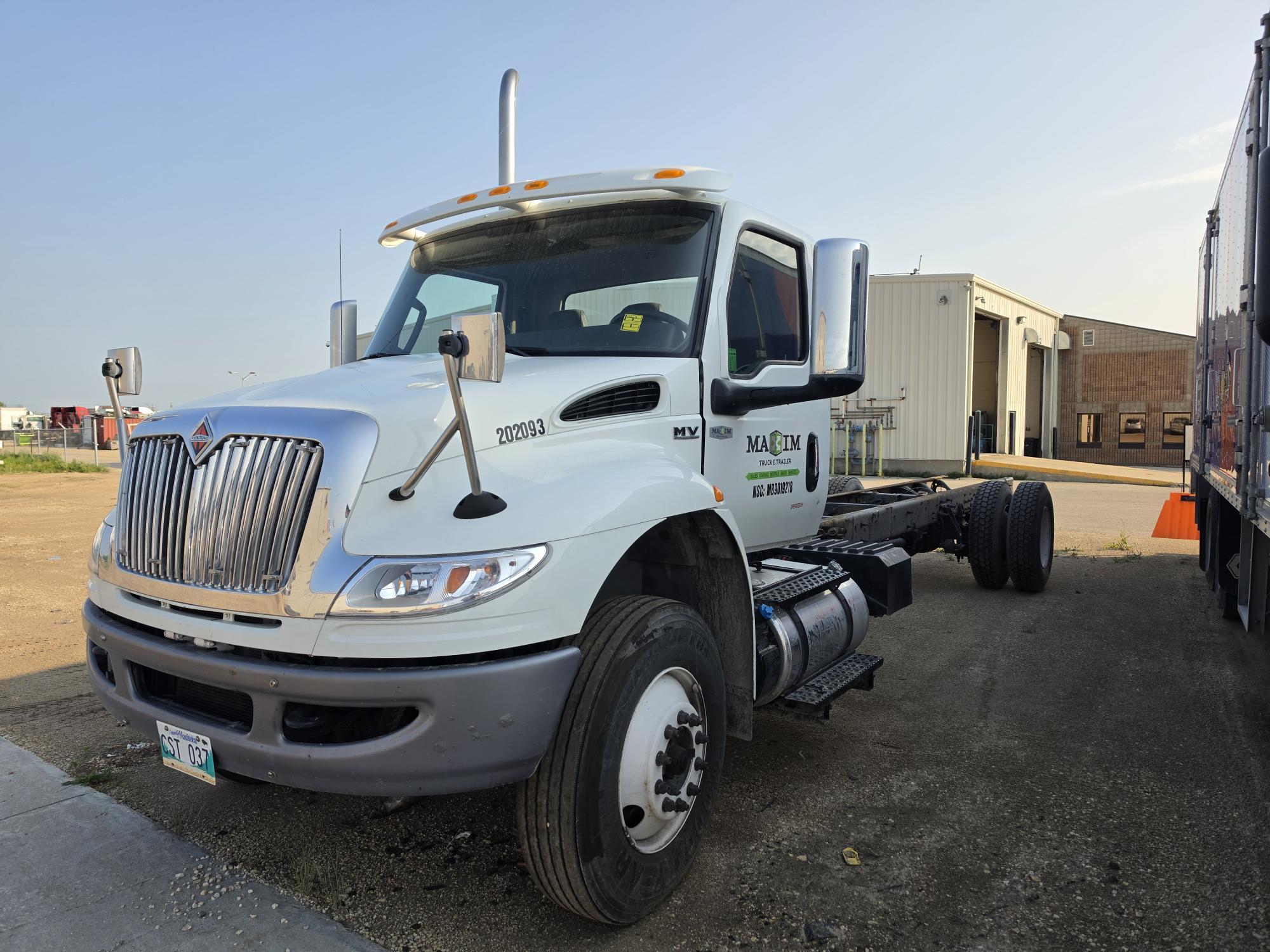 2020 International MV607 4x2