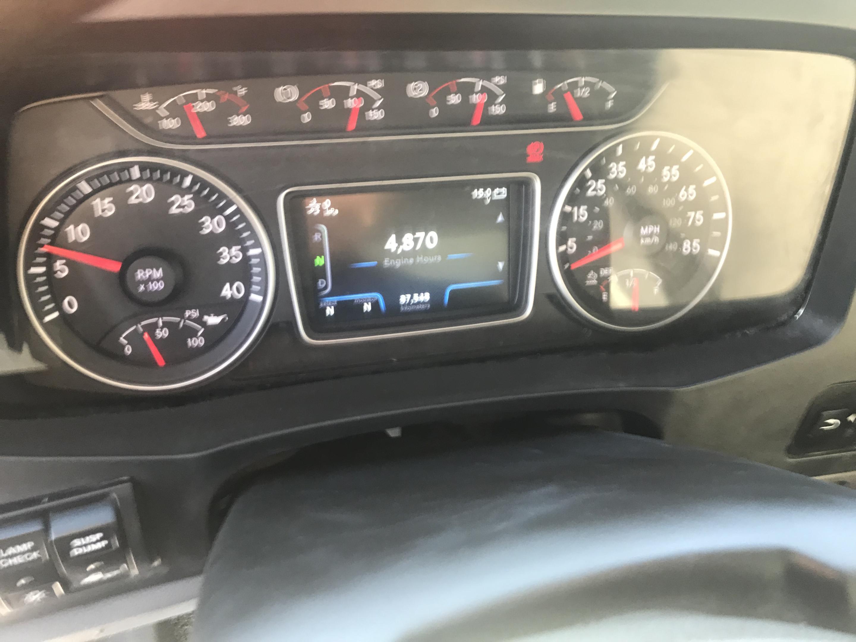 2020 International MV607 4X2 Dry Van