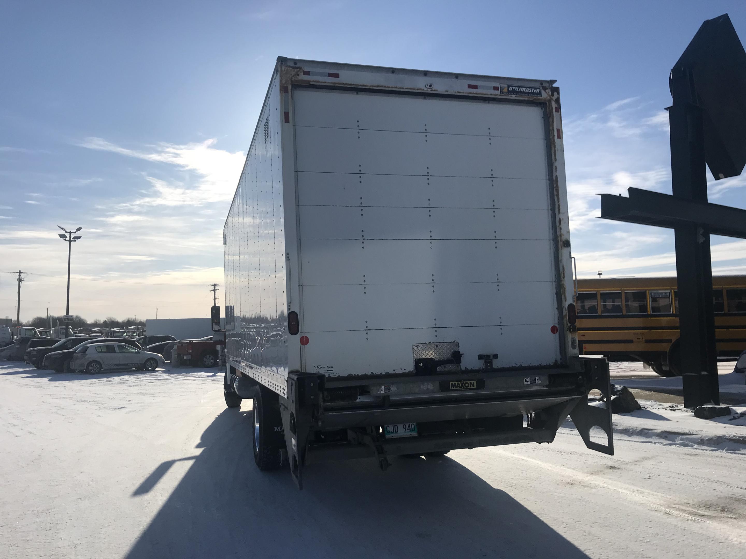 2020 International MV607 4X2 Dry Van