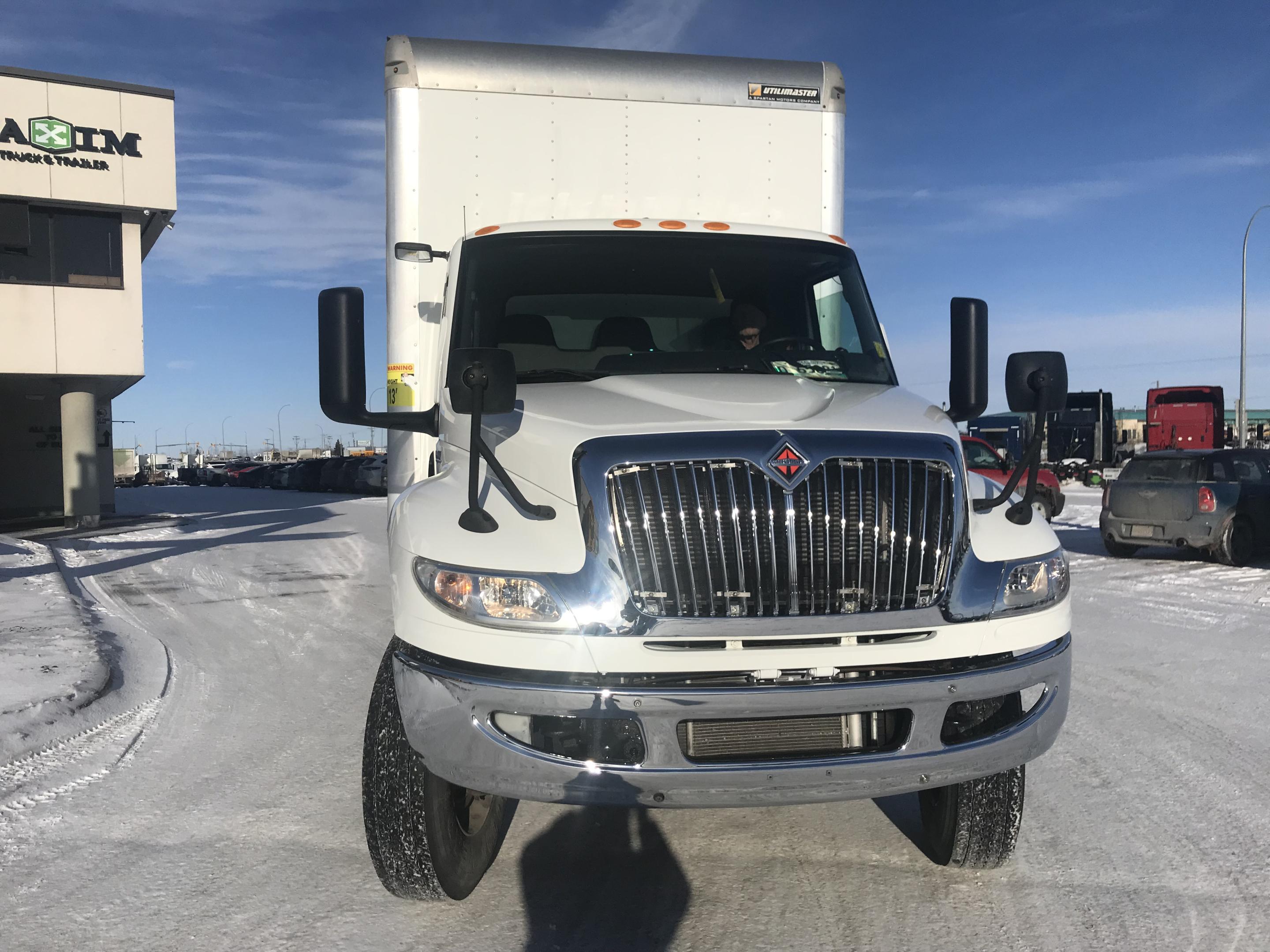 2020 International MV607 4X2 Dry Van