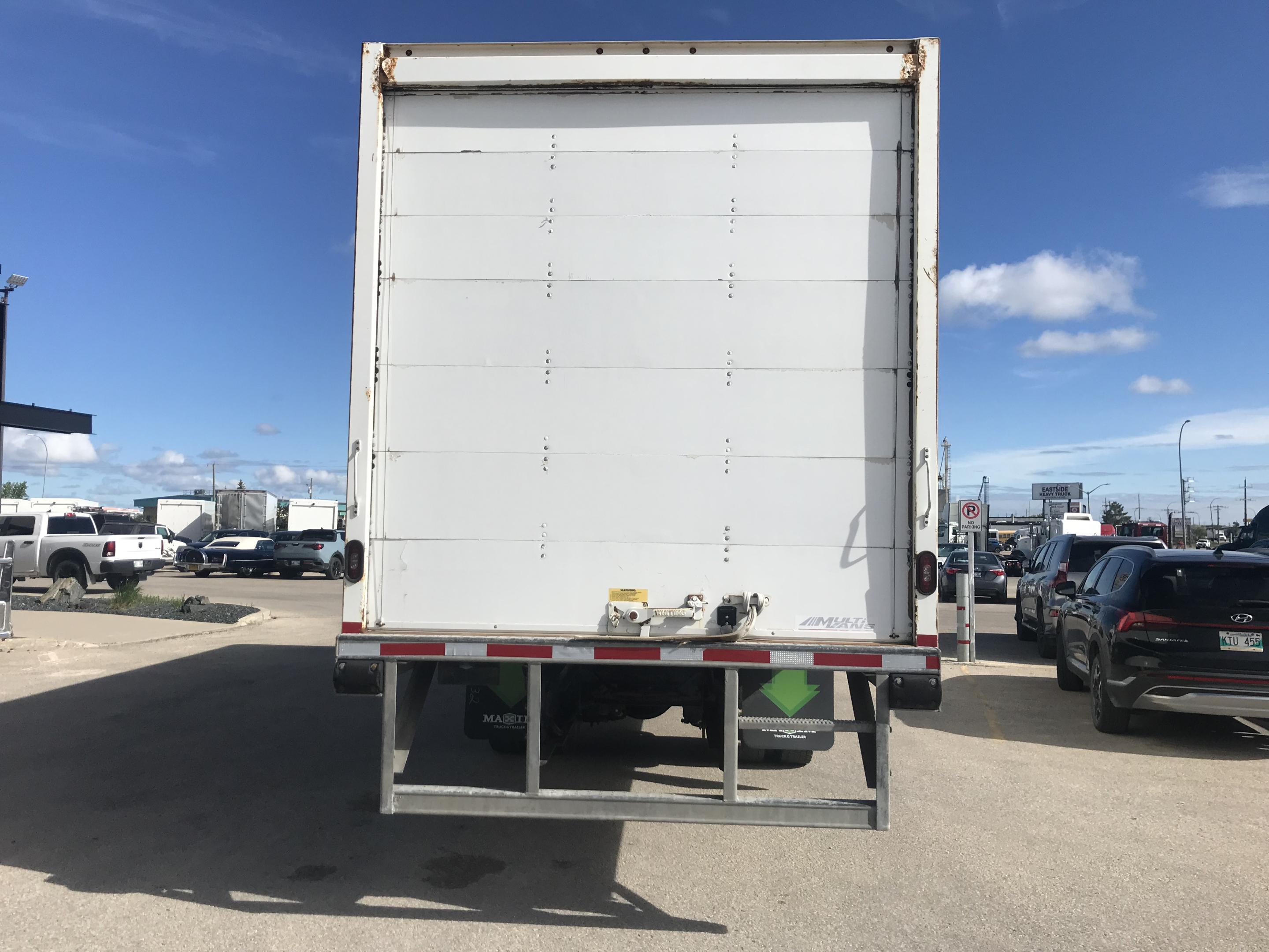 2020 International MV607 4X2 Dry Van