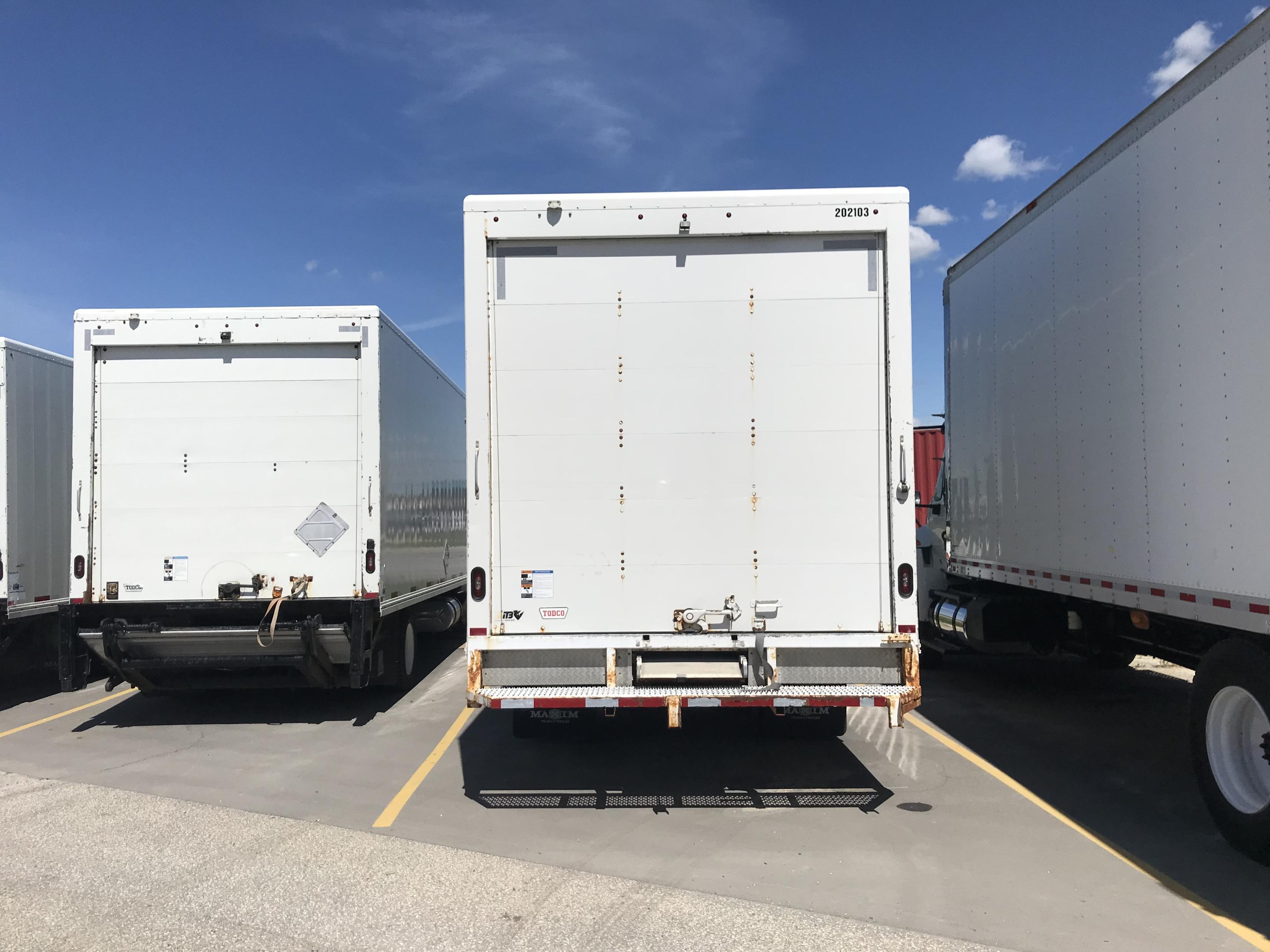 2020 International MV607 4X2 Dry Van