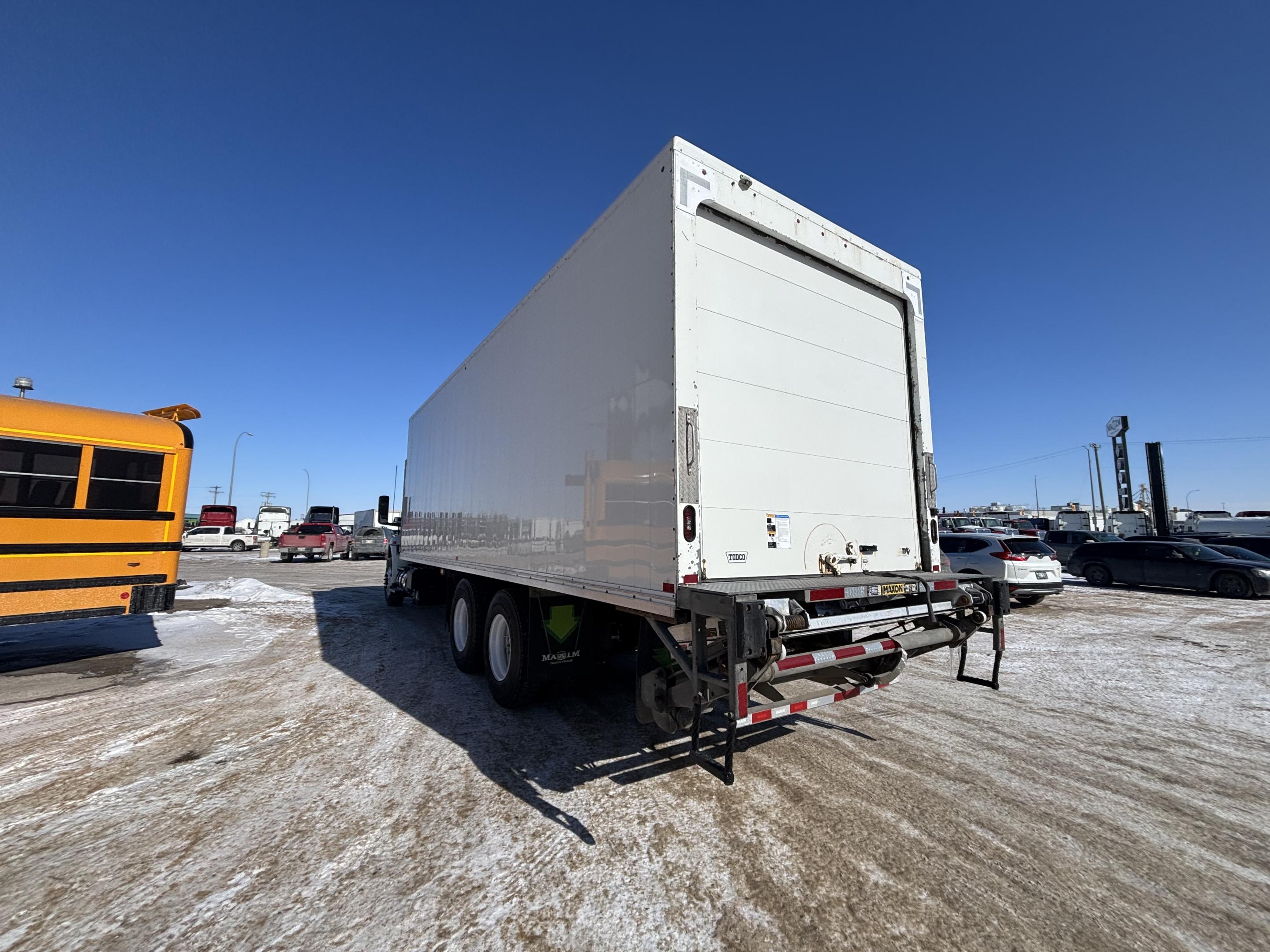 2020 International MV607 Reefer