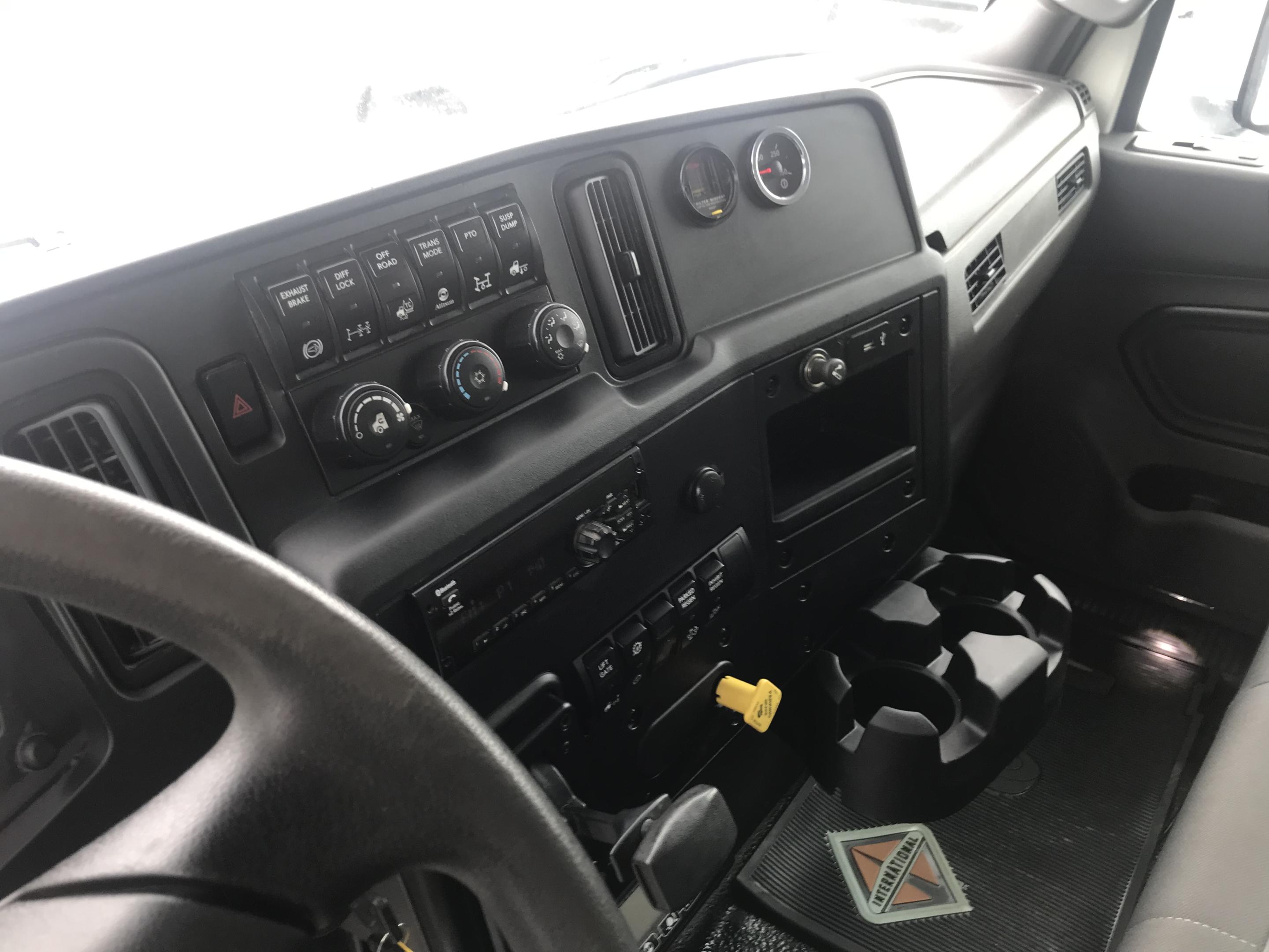 2020 International MV607 Reefer