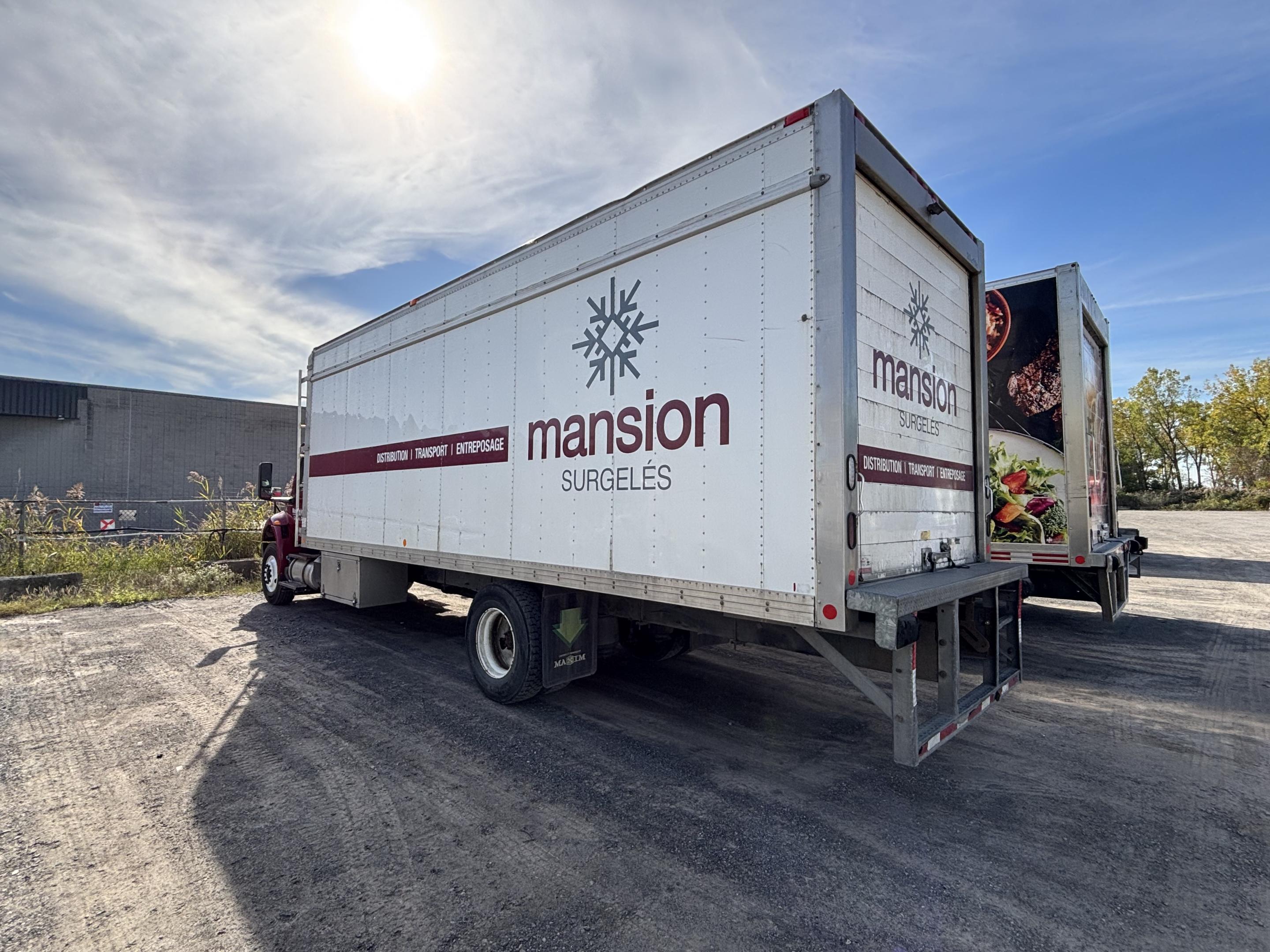 2020 International MV607 Reefer