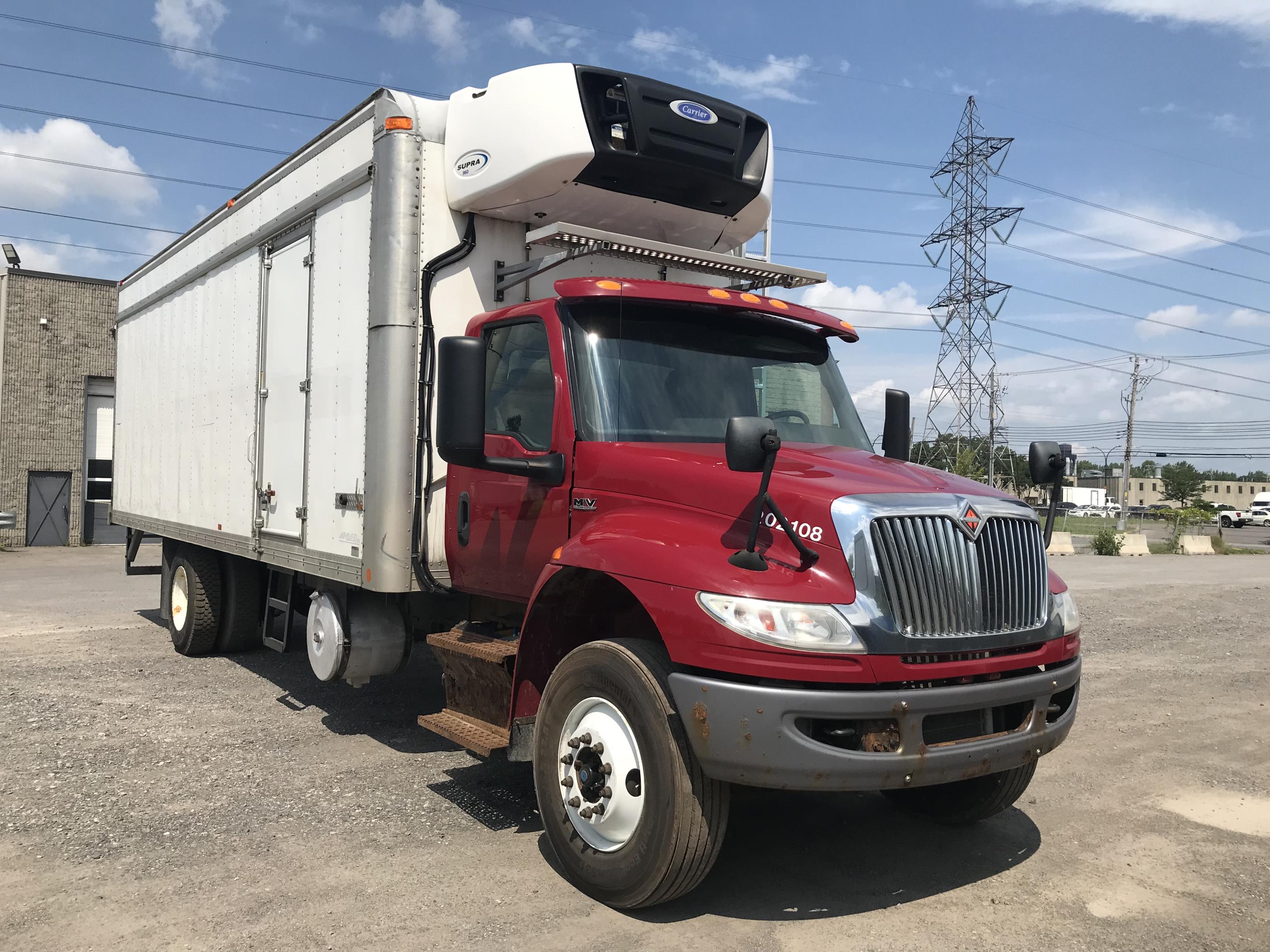 2020 International MV607 Reefer