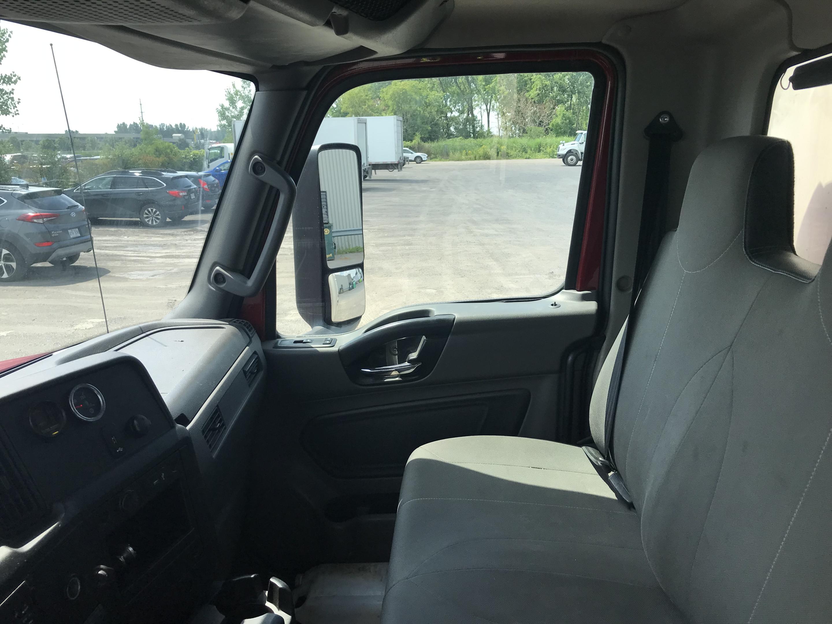 2020 International MV607 Reefer
