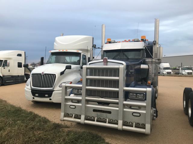 2020 Kenworth W900