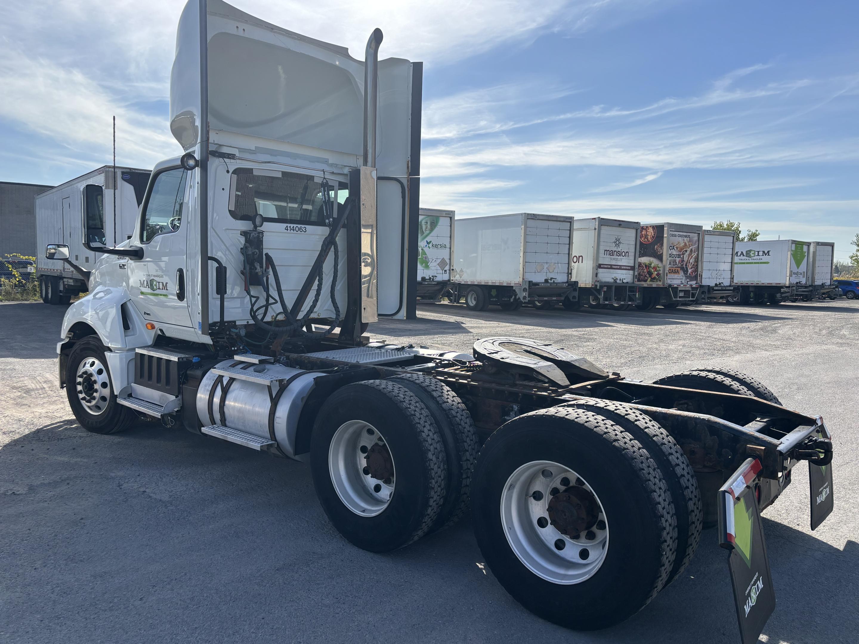 2021 International LT625 6X4