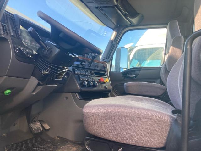 2021 International LT625 6X4