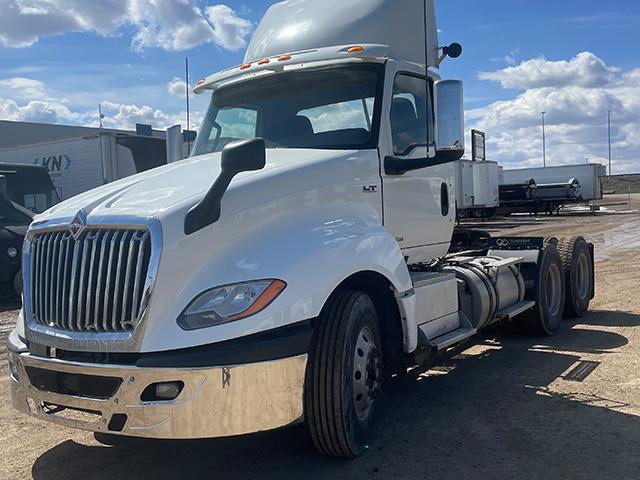 2021 International LT625 6X4