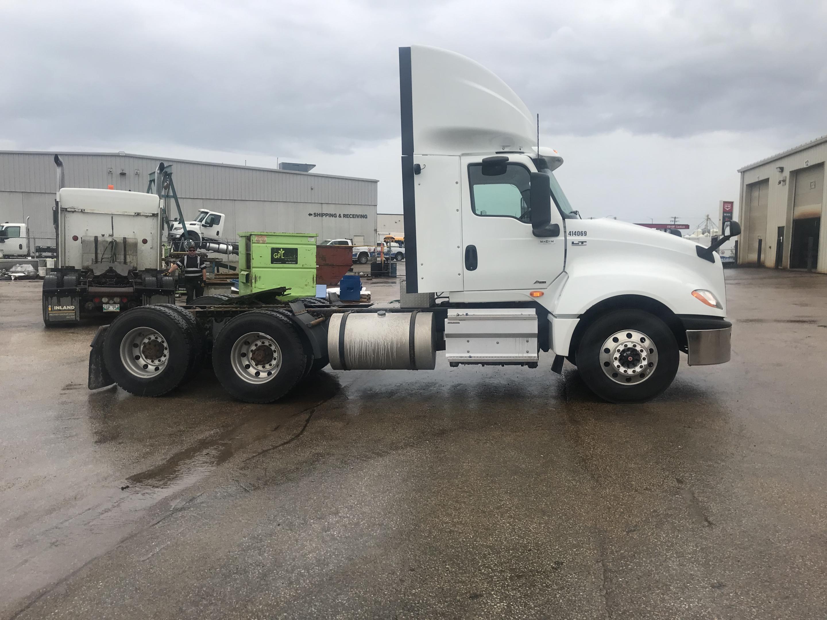 2021 International LT625 6X4