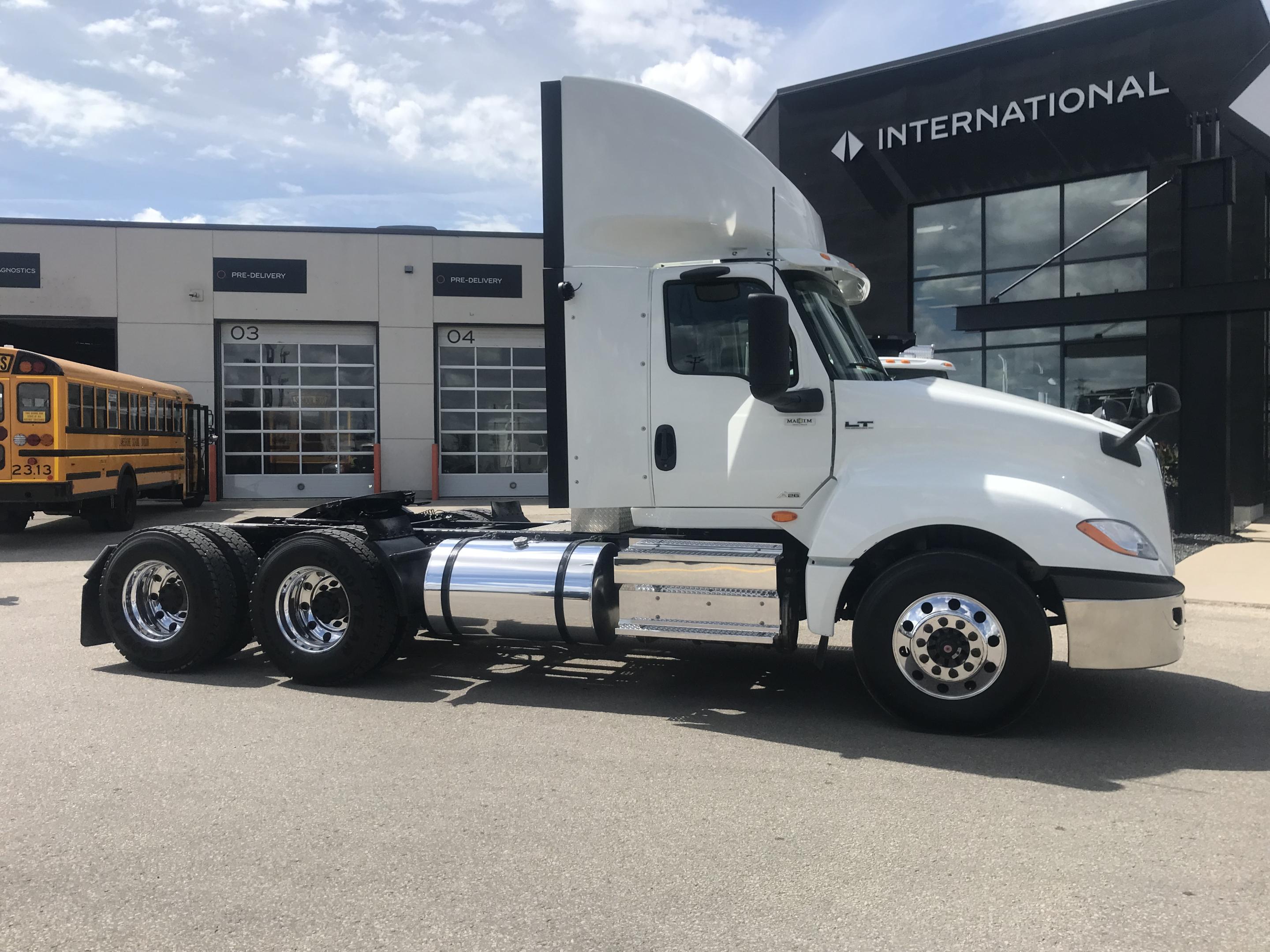 2021 International LT625 6X4