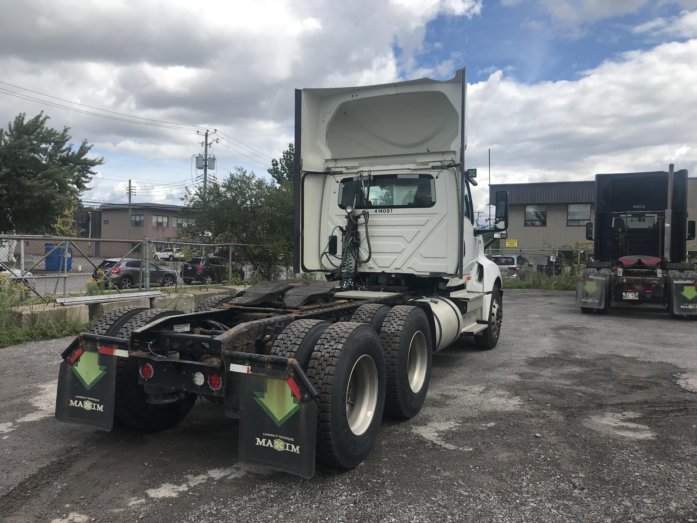 2021 International LT625 6X4