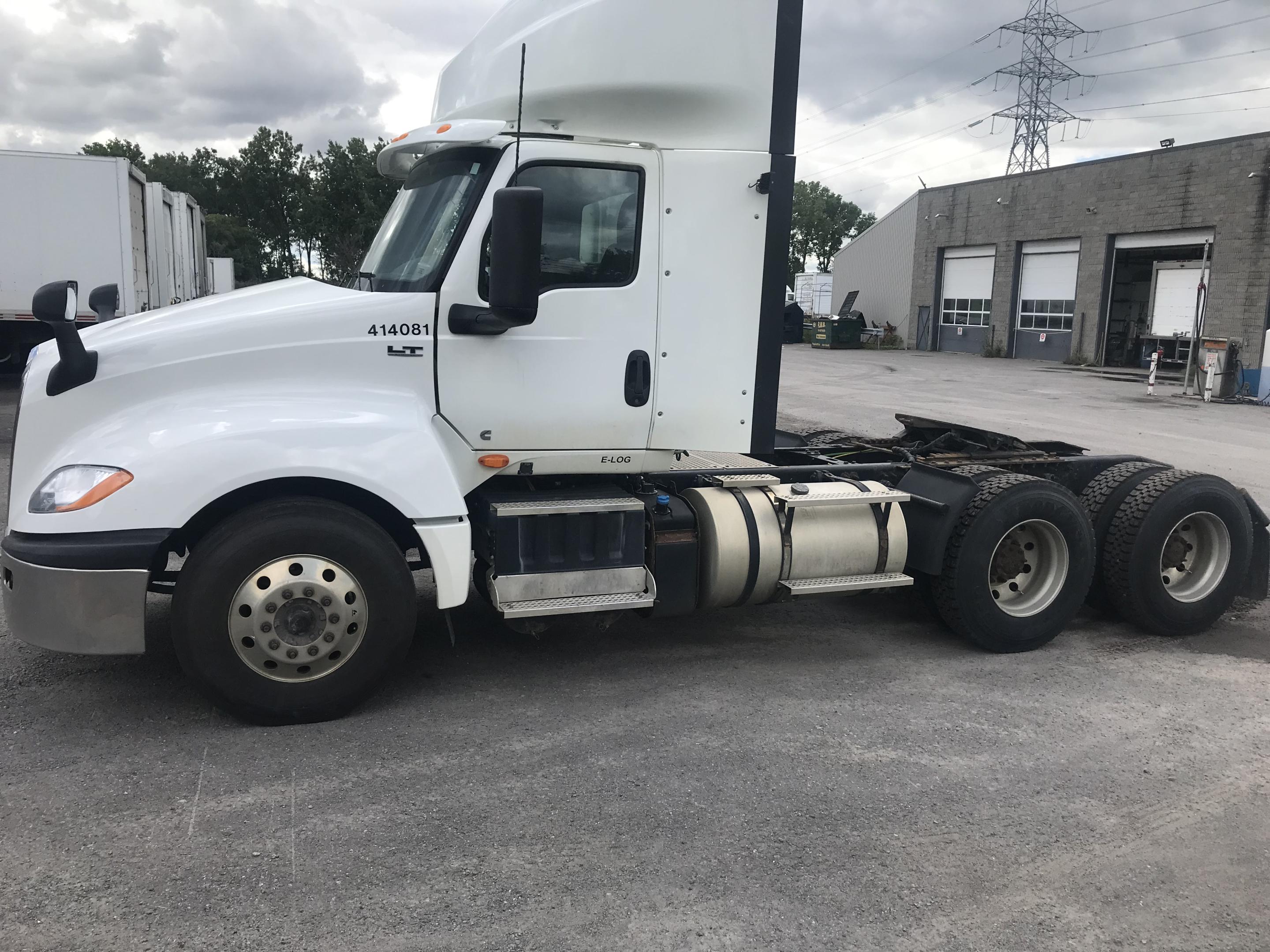 2021 International LT625 6X4