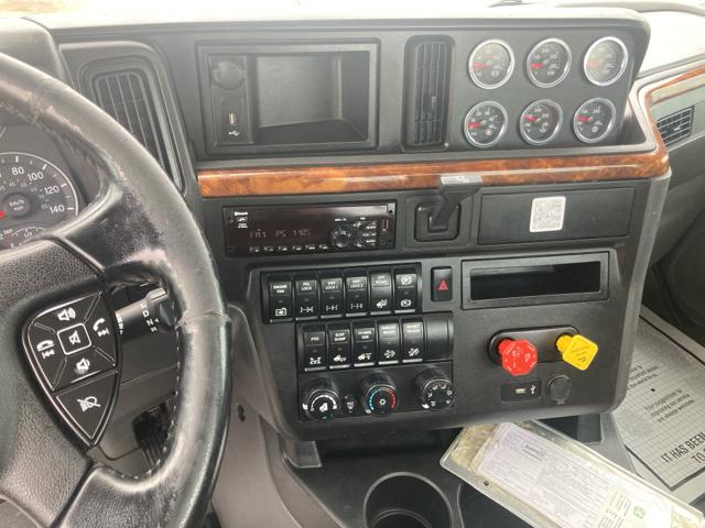 2021 International LT625 6X4 Daycab