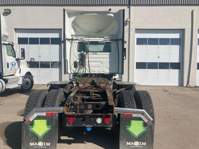 2021 International LT625 6X4 Daycab