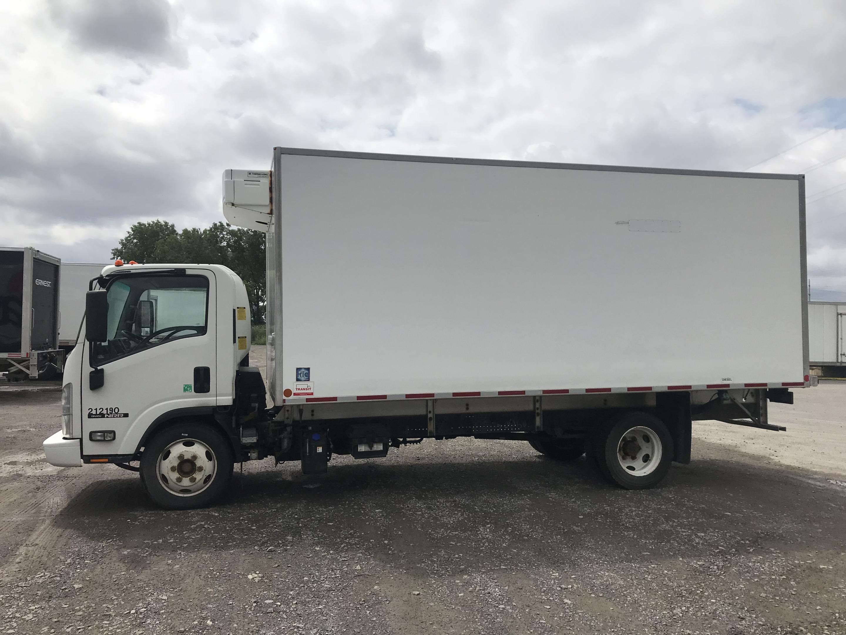 2021 Isuzu NRR