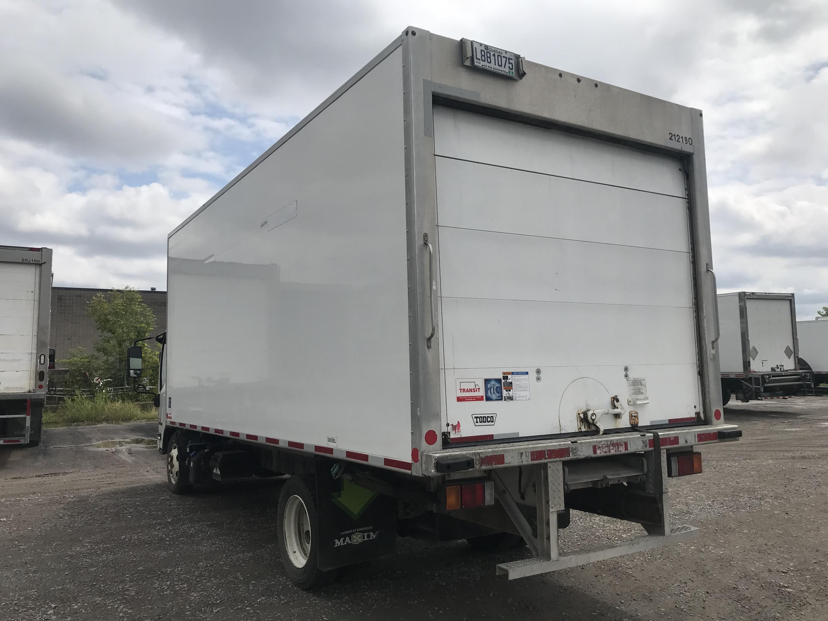 2021 Isuzu NRR
